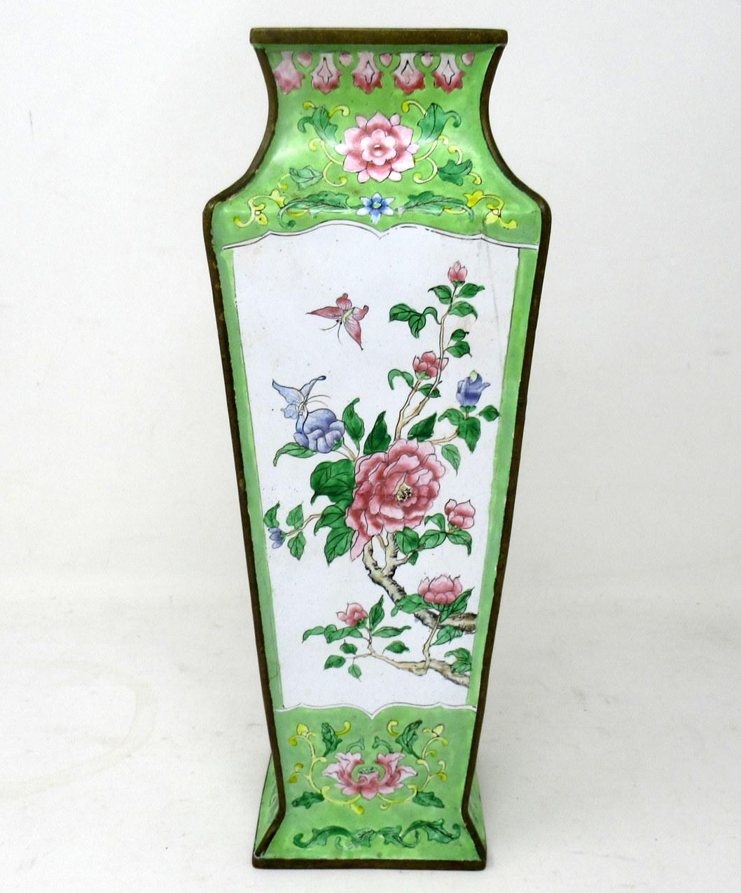 Antique Qing Dynasty Chinese Cantonese Enamel Table Lamp and Vase Yellow Green For Sale 4