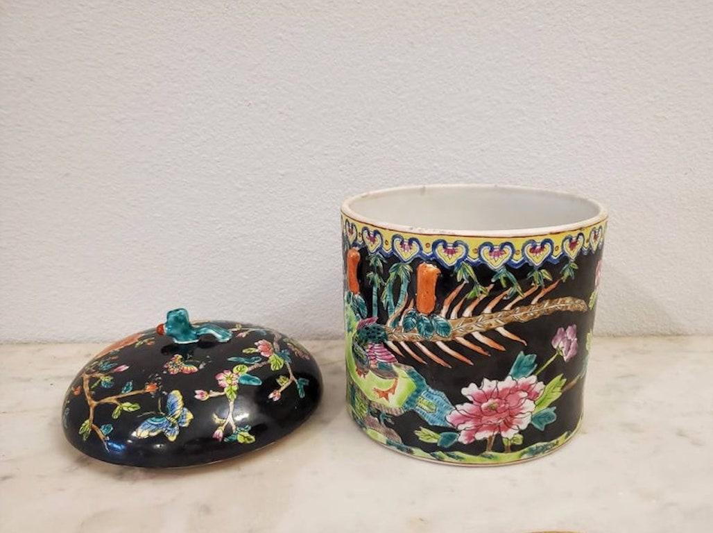 20th Century Antique Chinese Qing Dynasty Porcelain Famille Noir Covered Jar