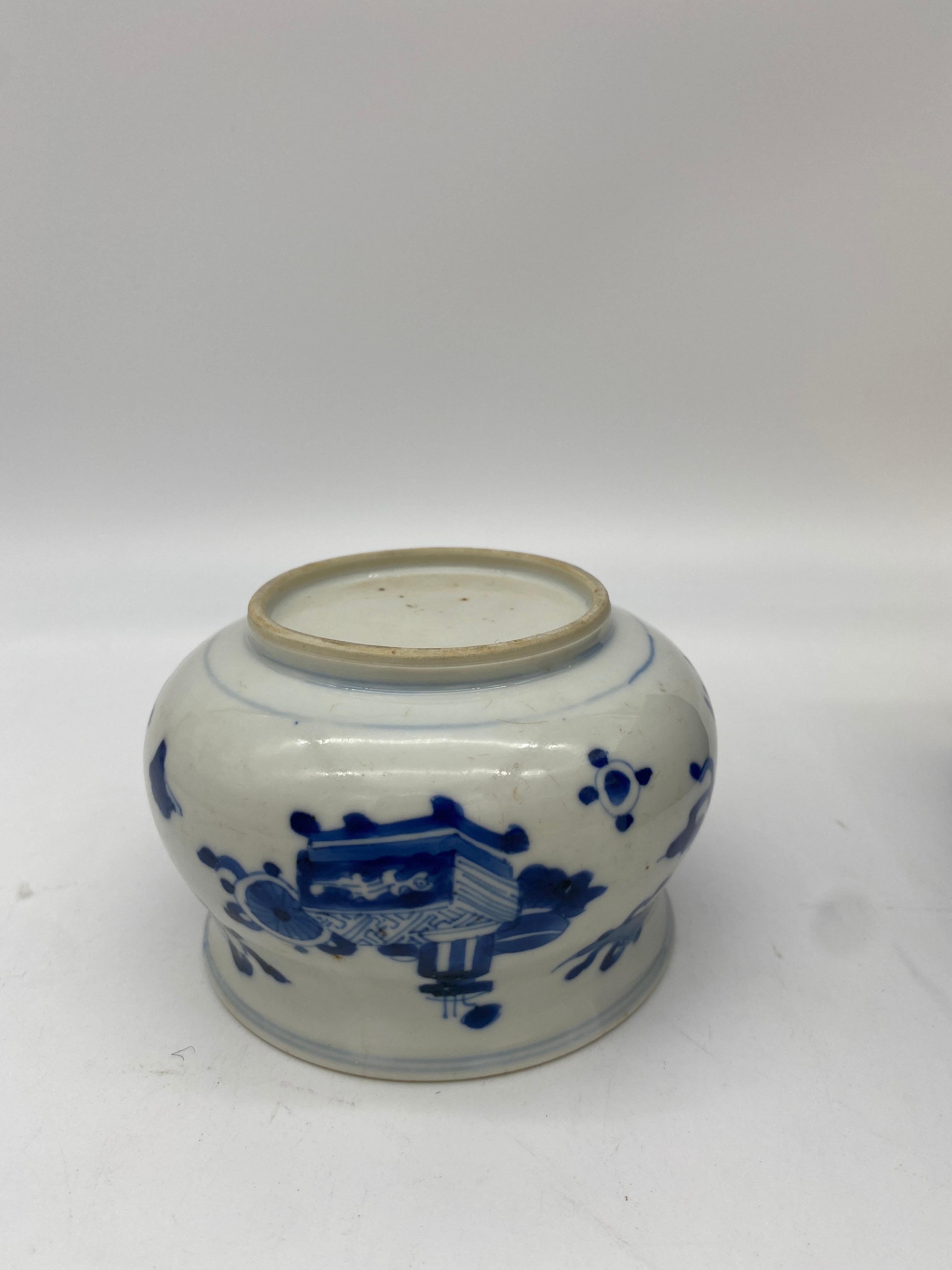 Antique Qing Dynasty Blue and White Chinese Porcelain Censer For Sale 2