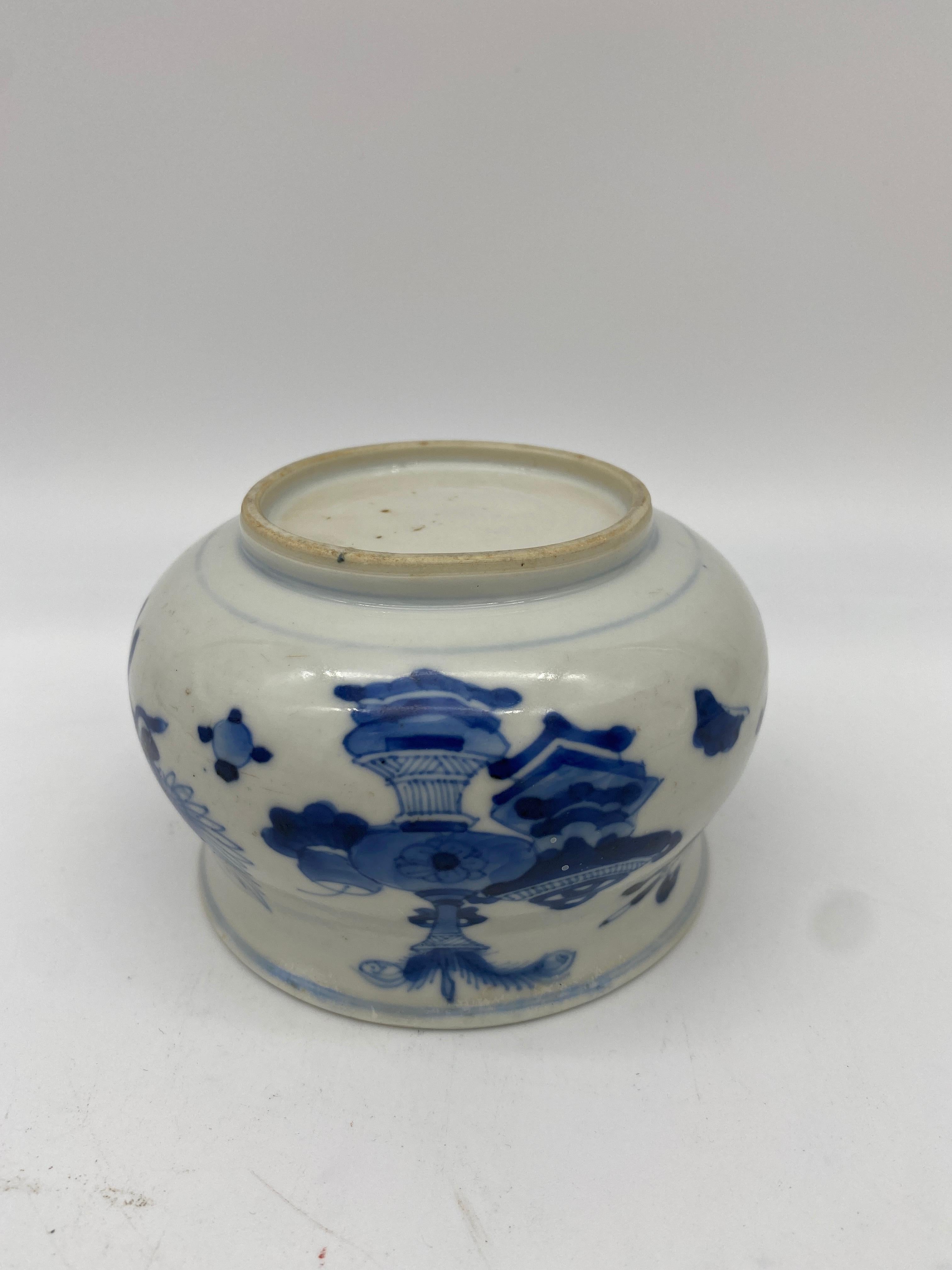 Antique Qing Dynasty Blue and White Chinese Porcelain Censer For Sale 3
