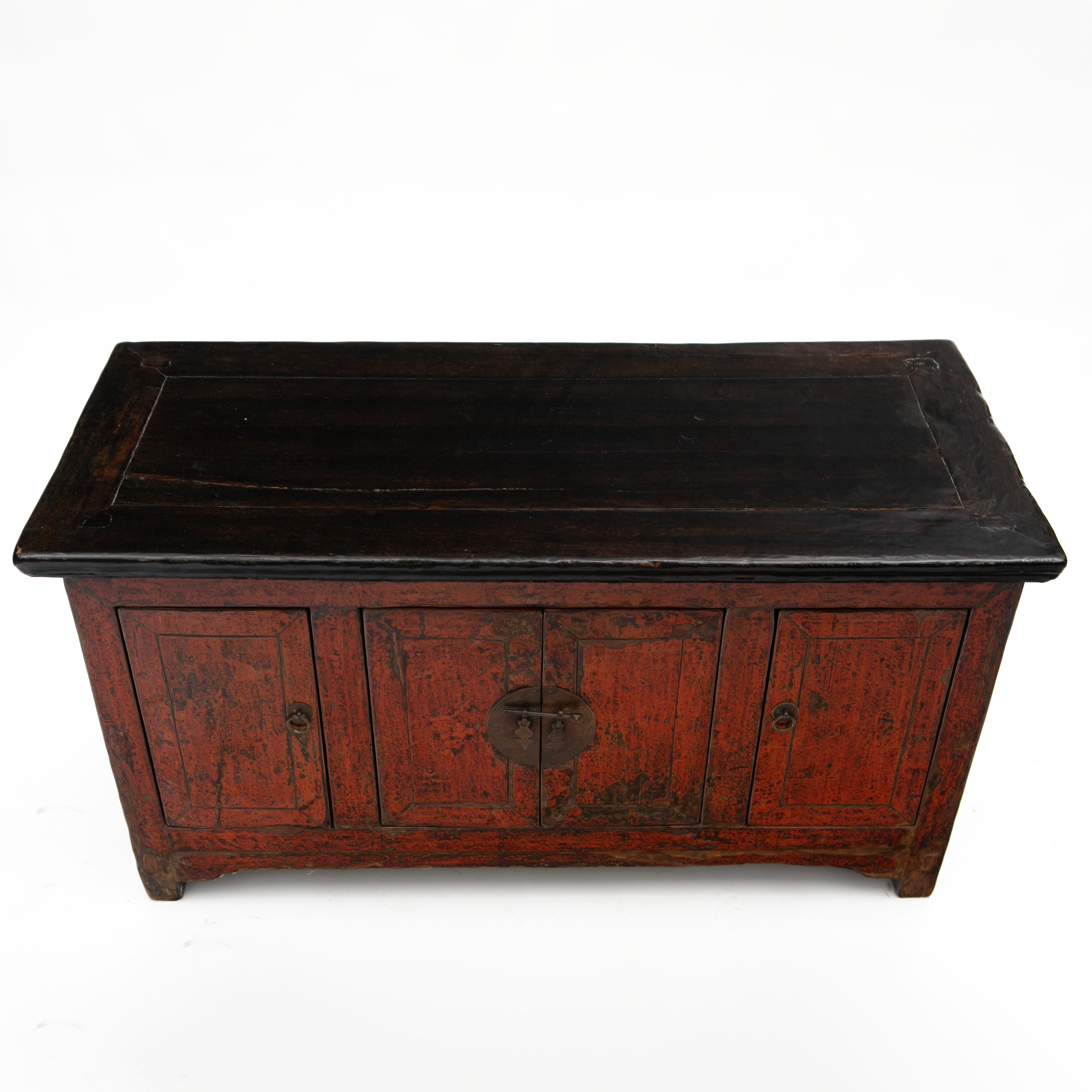 Antique Qing Dynasty Low Sideboard For Sale 1