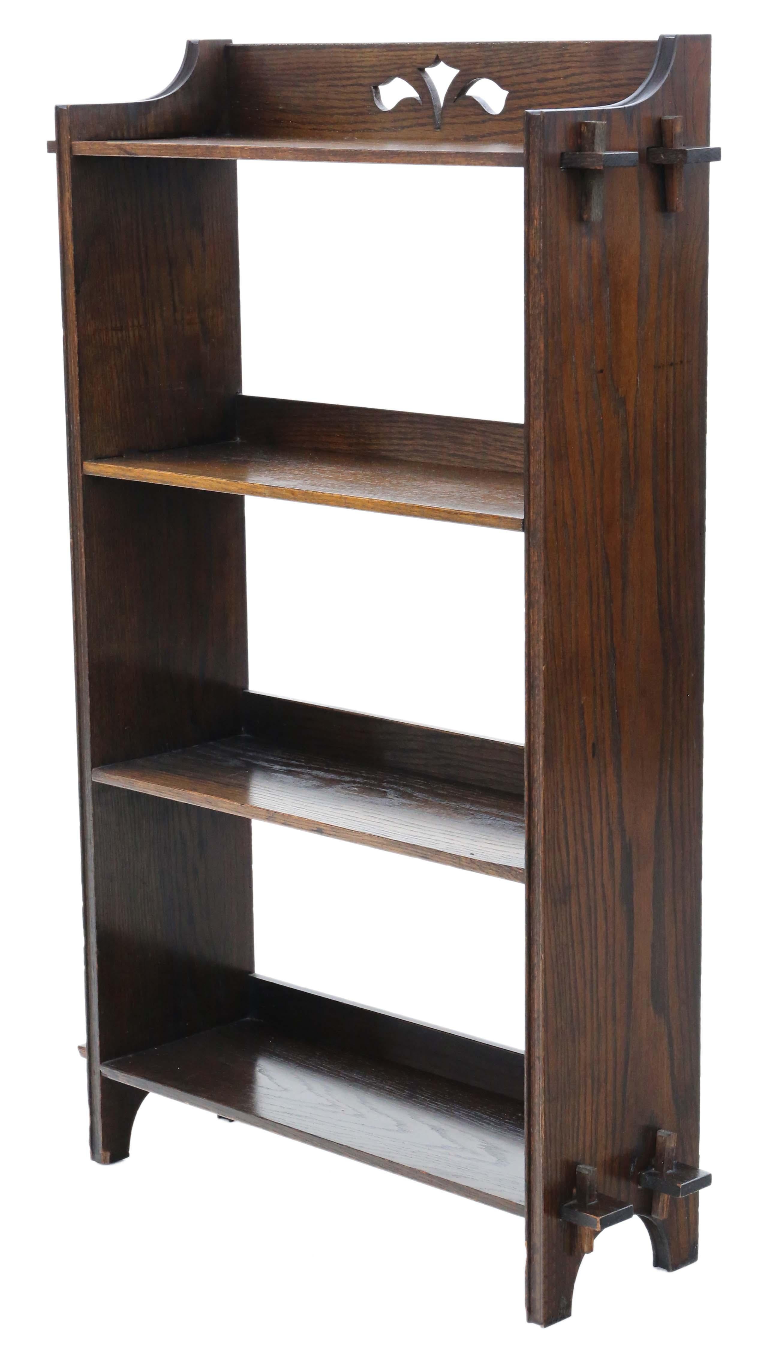 Antique quality Art Nouveau C1910 oak bookcase. In Good Condition For Sale In Wisbech, Cambridgeshire