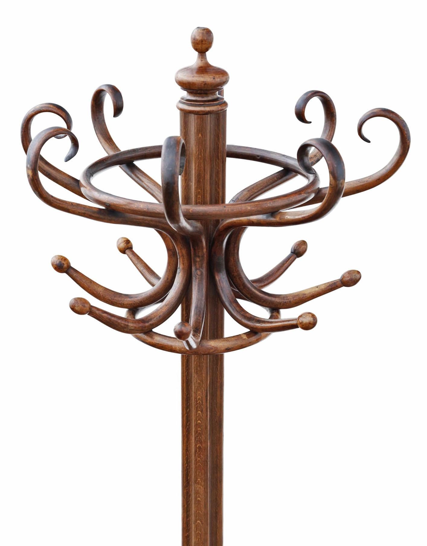 Support pour chapeaux, manteaux, bâtons et parapluies en bois courbé de qualité ancienne A Hall Bon état - En vente à Wisbech, Cambridgeshire