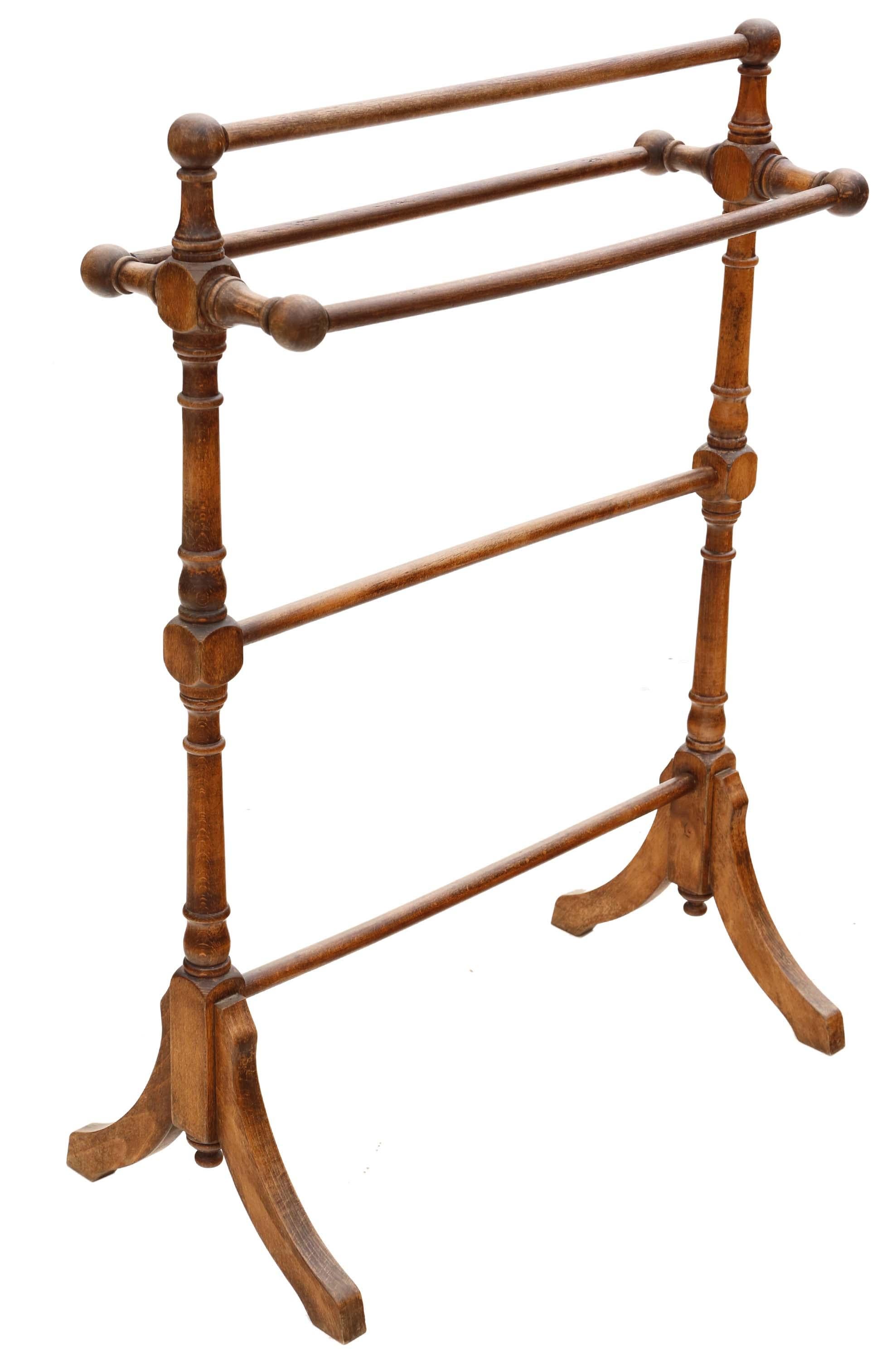 Antique quality early 20th Century beech towel rail stand In Good Condition In Wisbech, Cambridgeshire