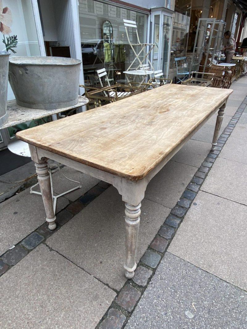 Antique and Top Quality Long Table, France In Good Condition For Sale In Copenhagen K, DK
