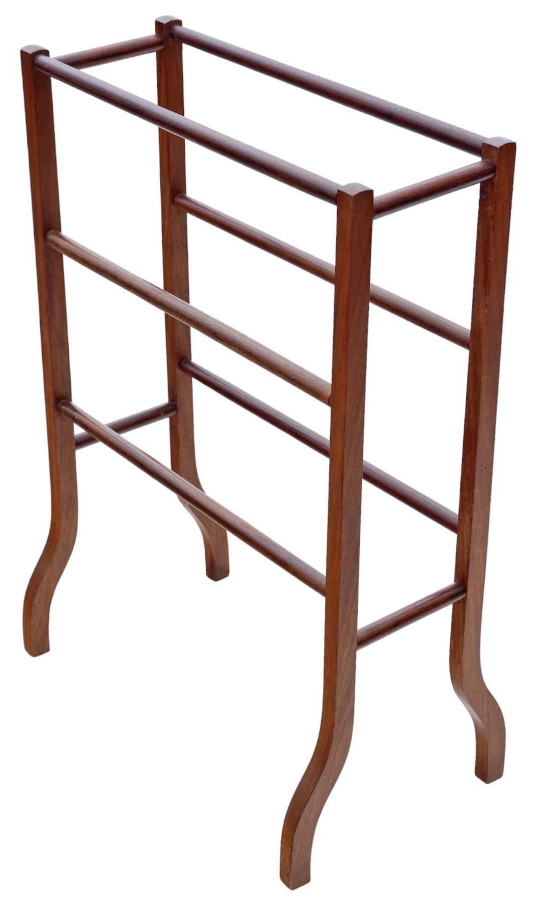 Antique quality mahogany C1900 towel rail stand Art Nouveau In Good Condition For Sale In Wisbech, Cambridgeshire