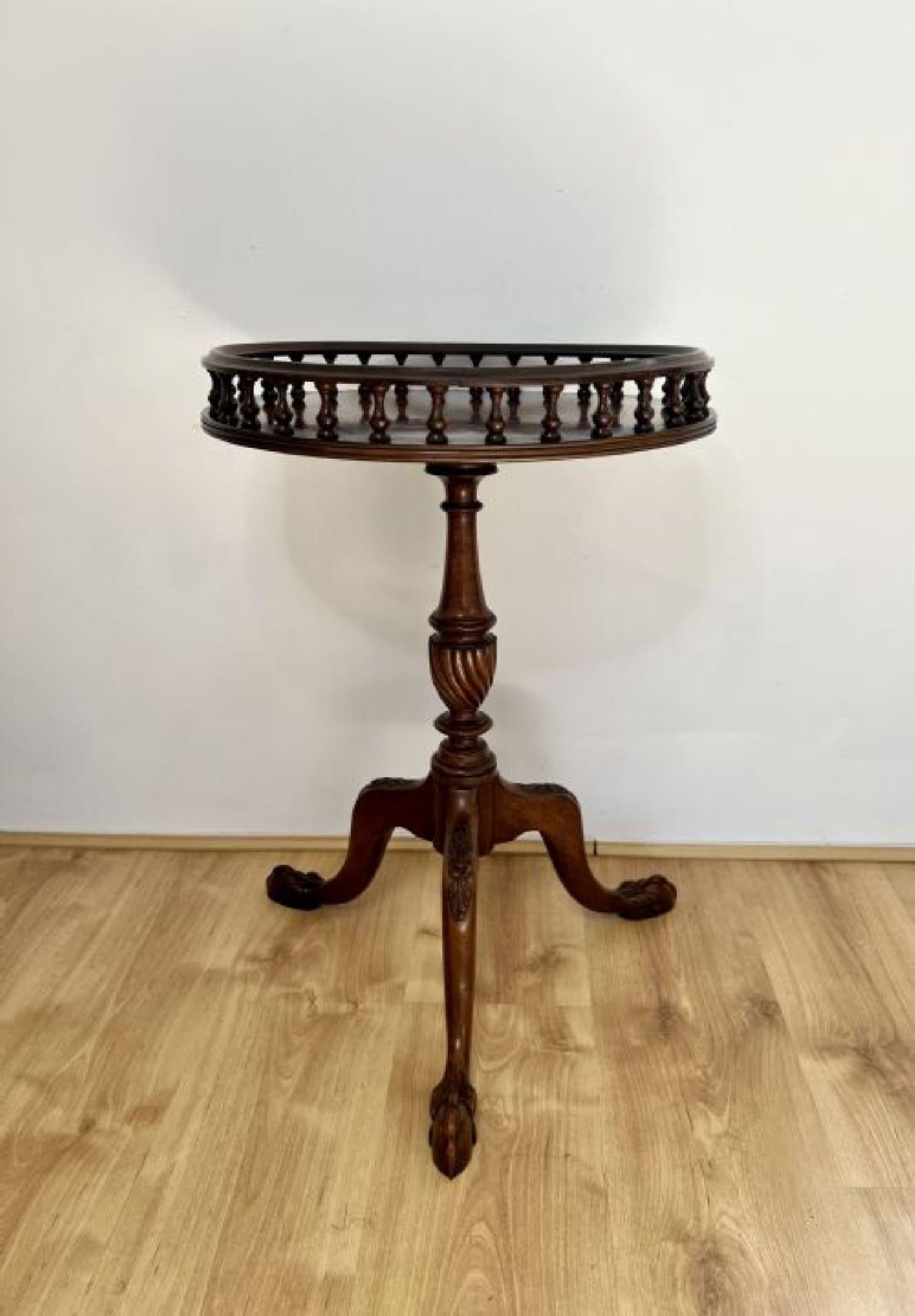 Mahogany Antique quality mahogany circular lamp table  For Sale
