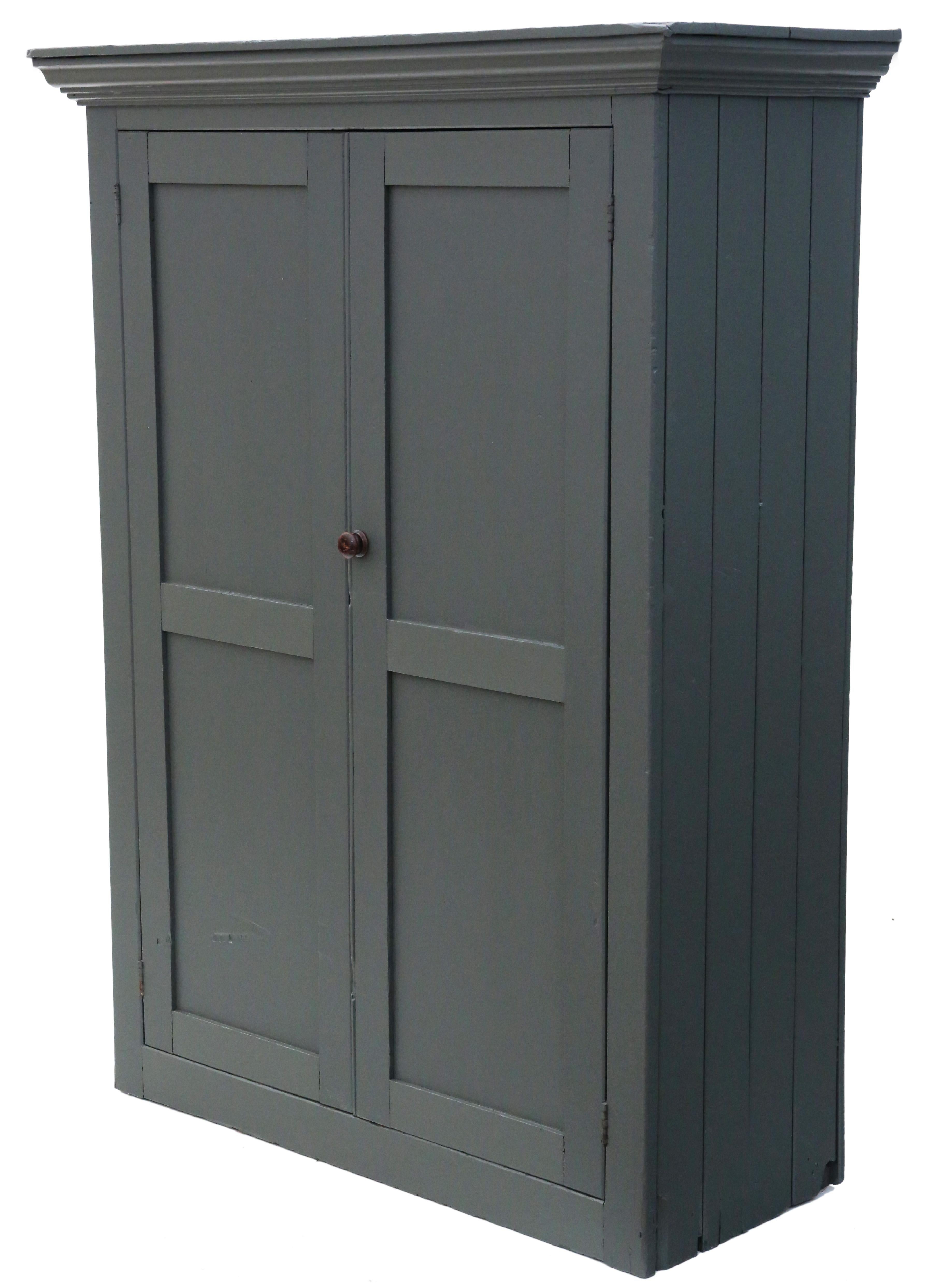 XIX secolo Credenza della governante dipinta di qualità antica - Century Furniture in vendita