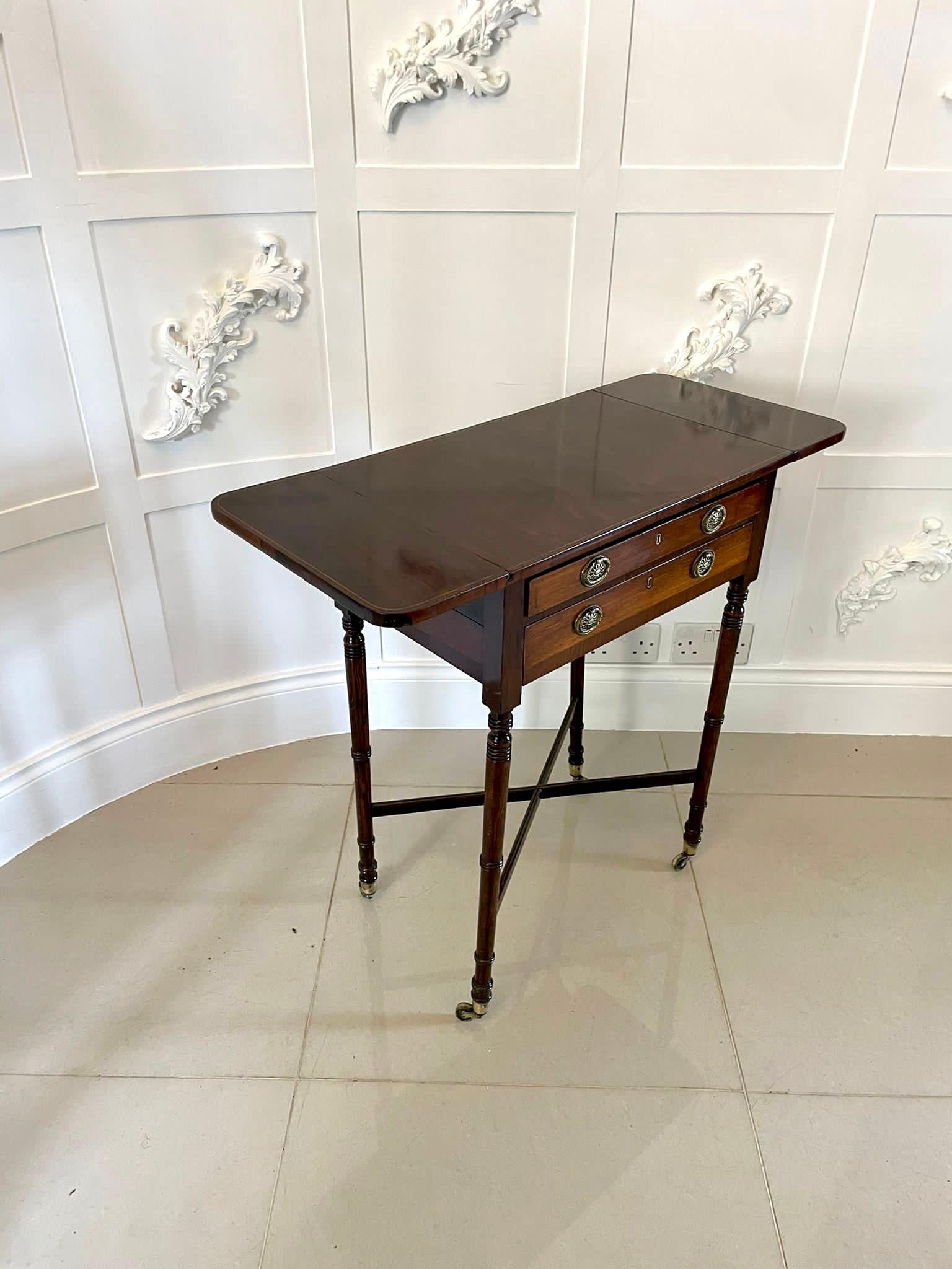 Antique Quality Rosewood Freestanding Drop Leaf Lamp Table by Druce & Co London In Good Condition For Sale In Suffolk, GB