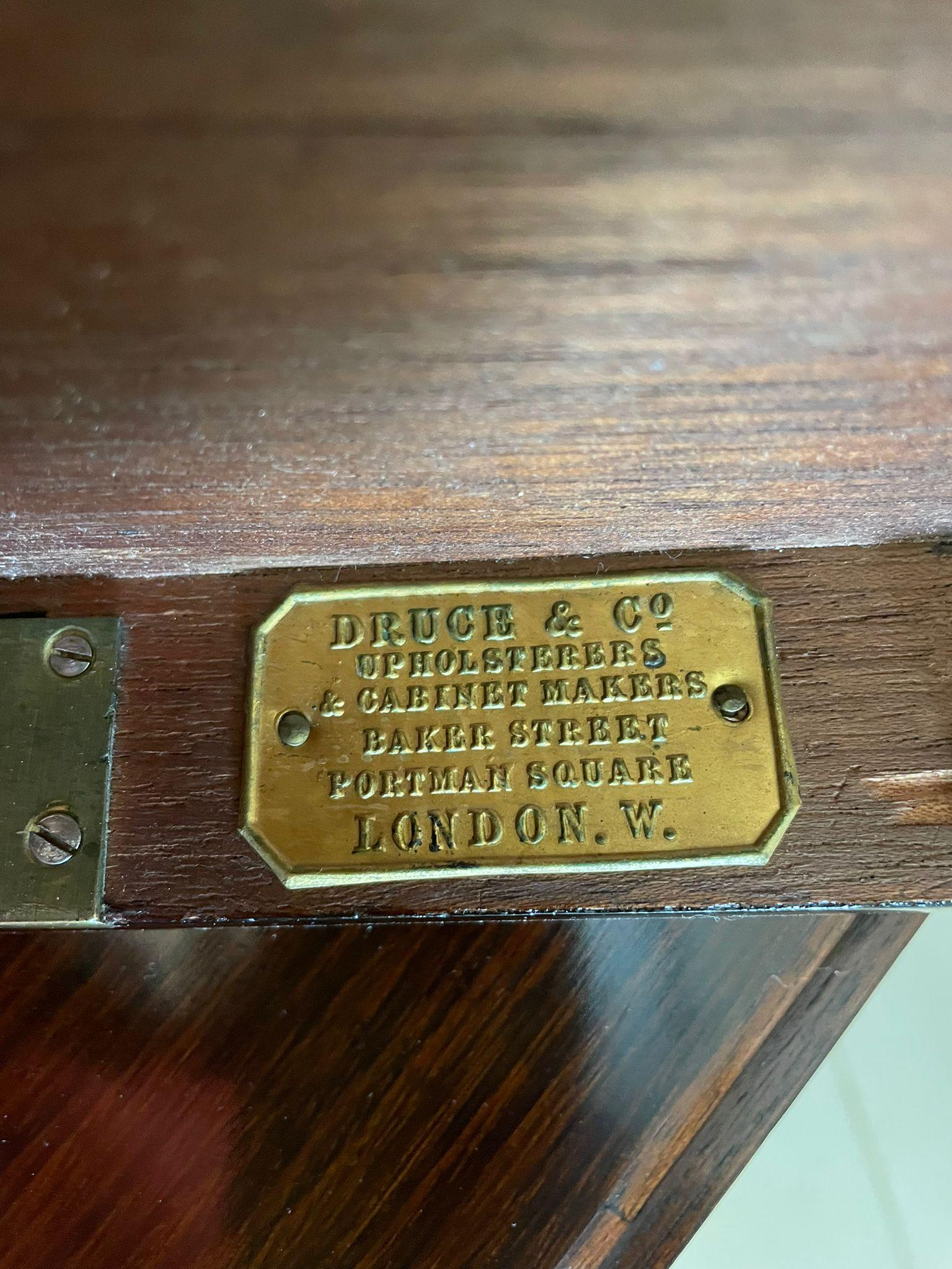 Milieu du XIXe siècle Lampe à abat-jour en bois de rose de qualité ancienne, autoportante, Druce & Co London en vente