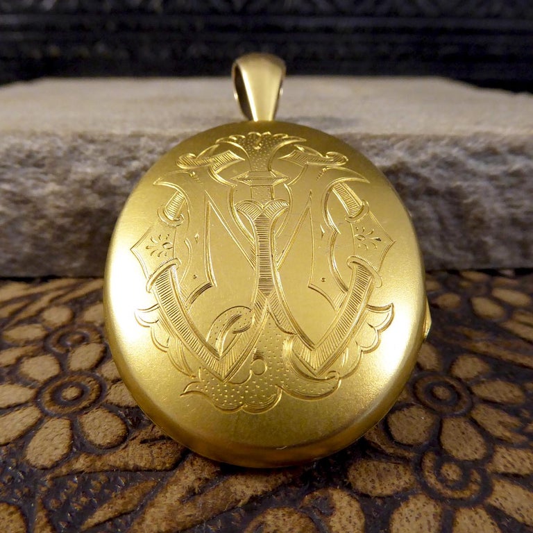 Antique Quality Victorian in Memory of Initialed Locket in 15 Carat