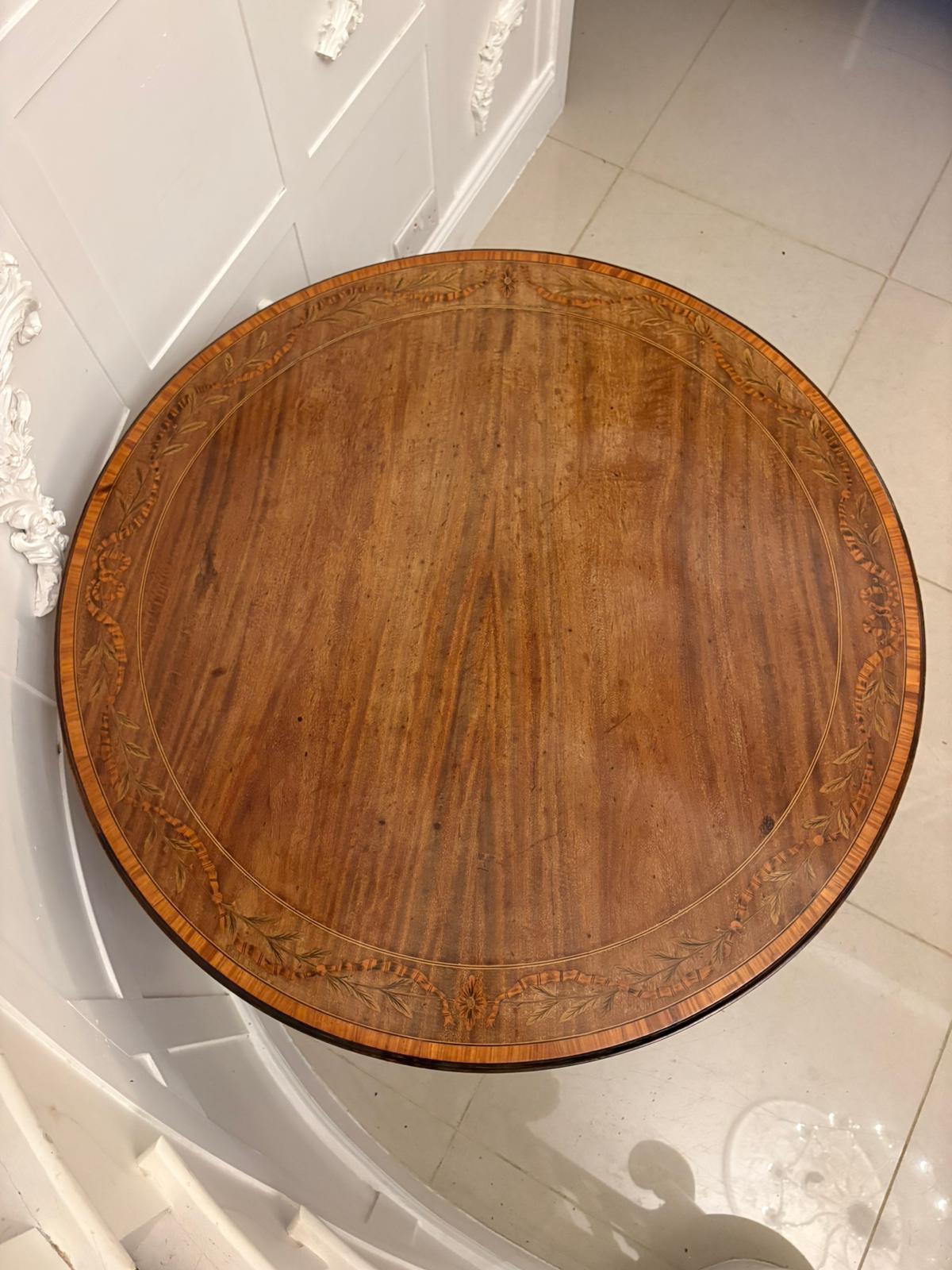 Table centrale victorienne en acajou marqueté de qualité ancienne Bon état - En vente à Suffolk, GB