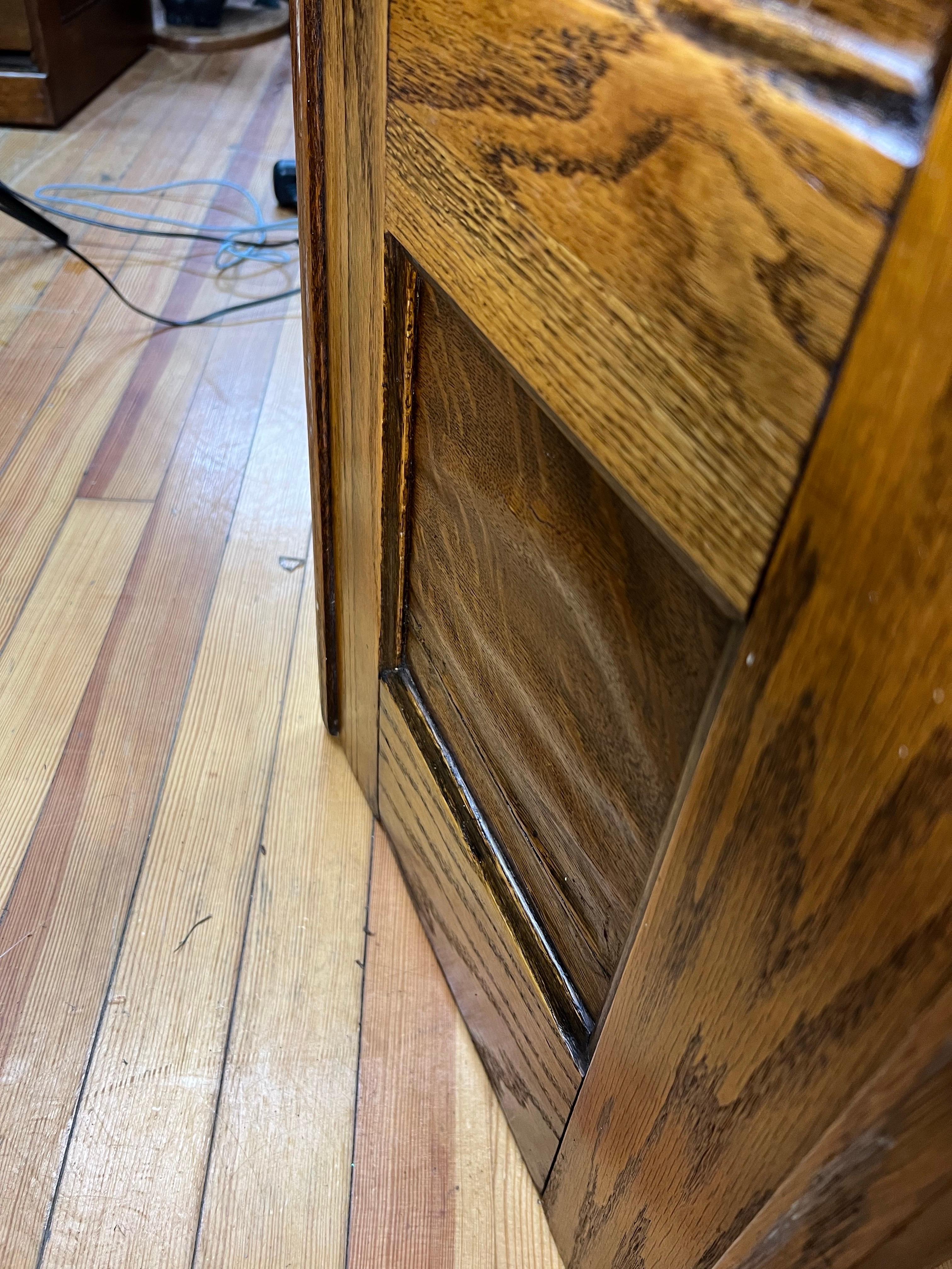 Antique Quarter Sawn Oak File Cabinet For Sale 4
