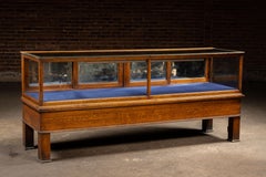 Antique Quartersawn Oak "Peerless" Brand Display Case by Jac. Lederer