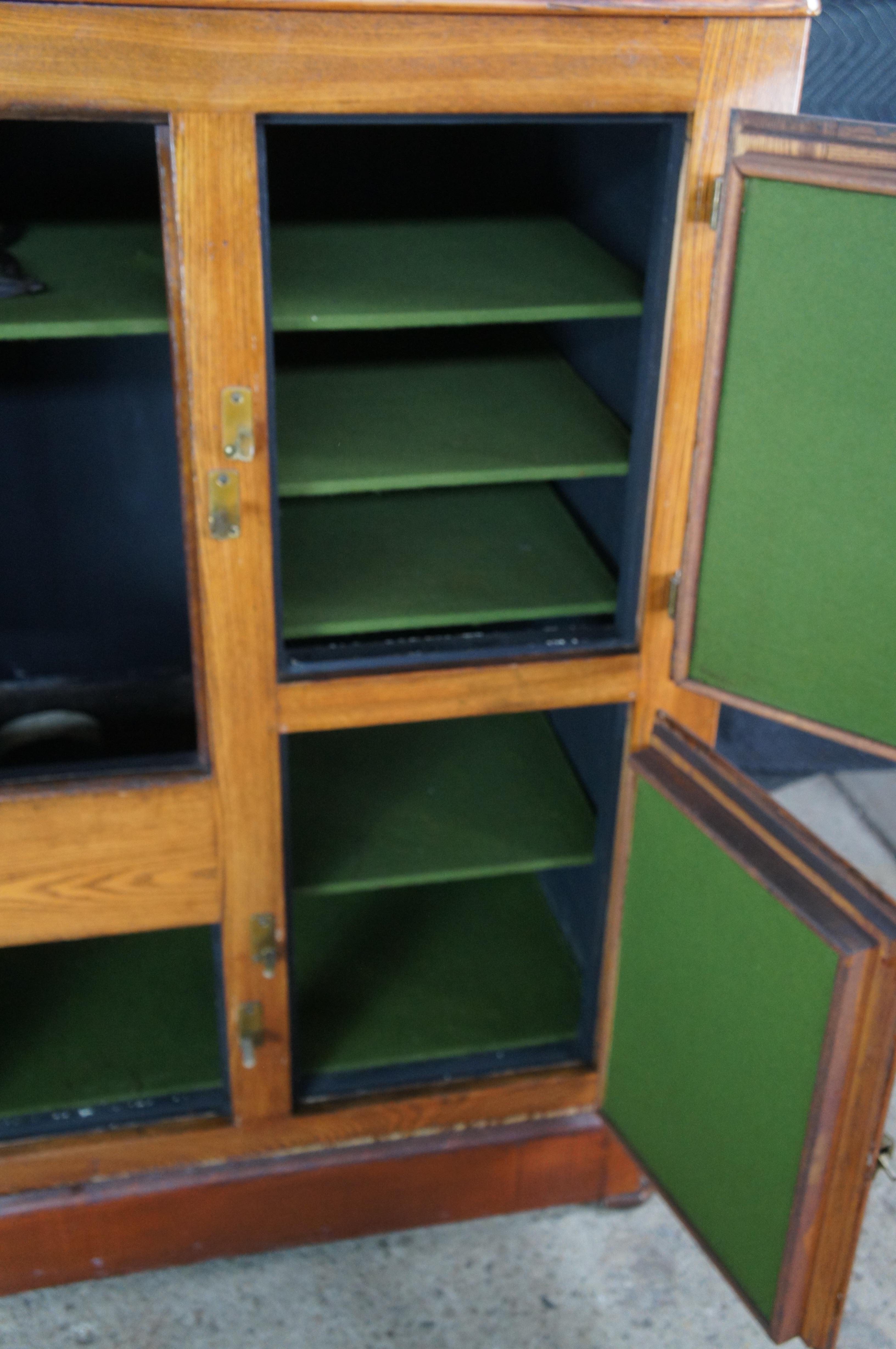 Antike Quarterswan Eiche Bauernhaus Küche Eisschrank Kühlschrank Bar Kabinett im Zustand „Gut“ im Angebot in Dayton, OH