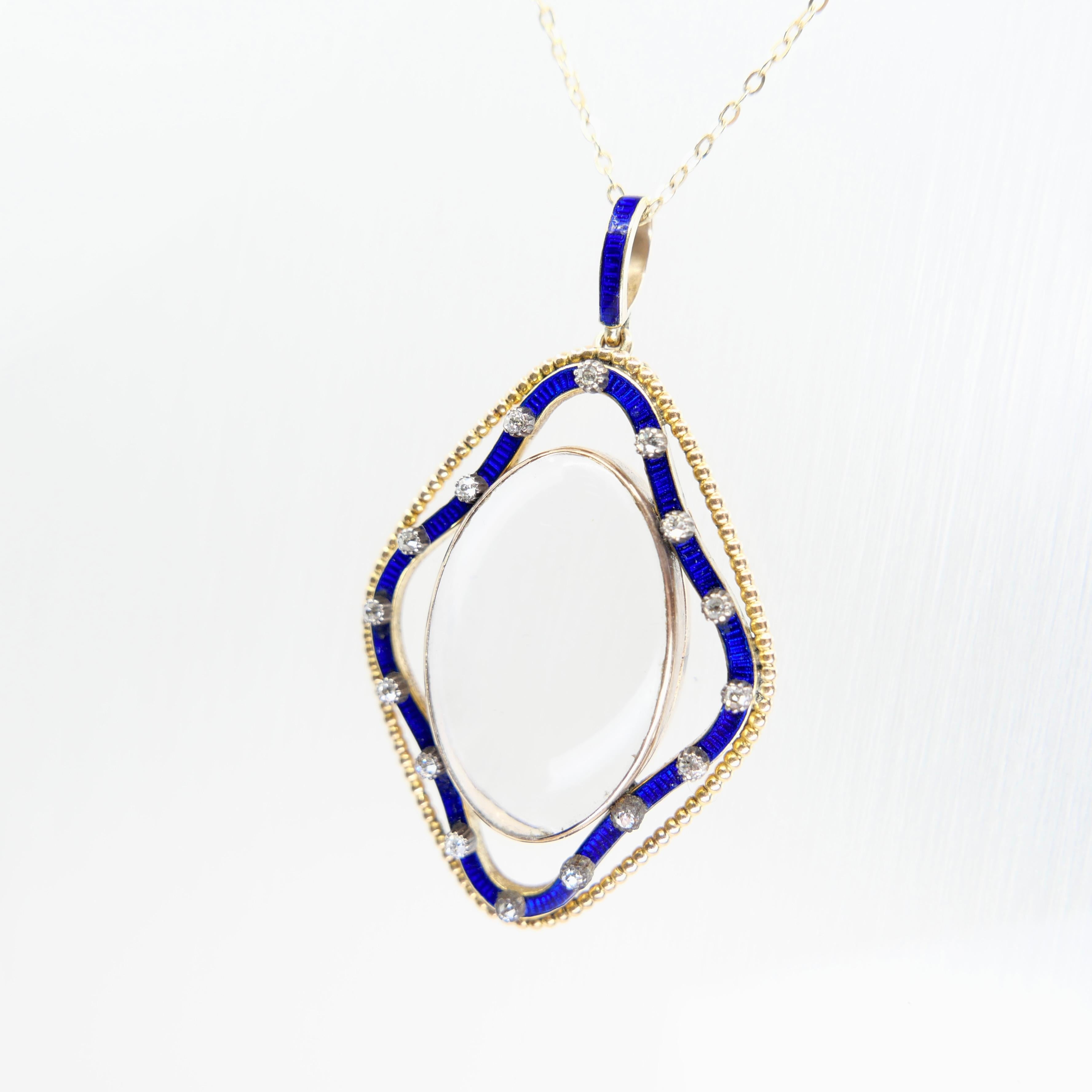 Pendentif ancien en cristal de quartz, émail bleu de cobalt et diamant circa 1880 en vente 2