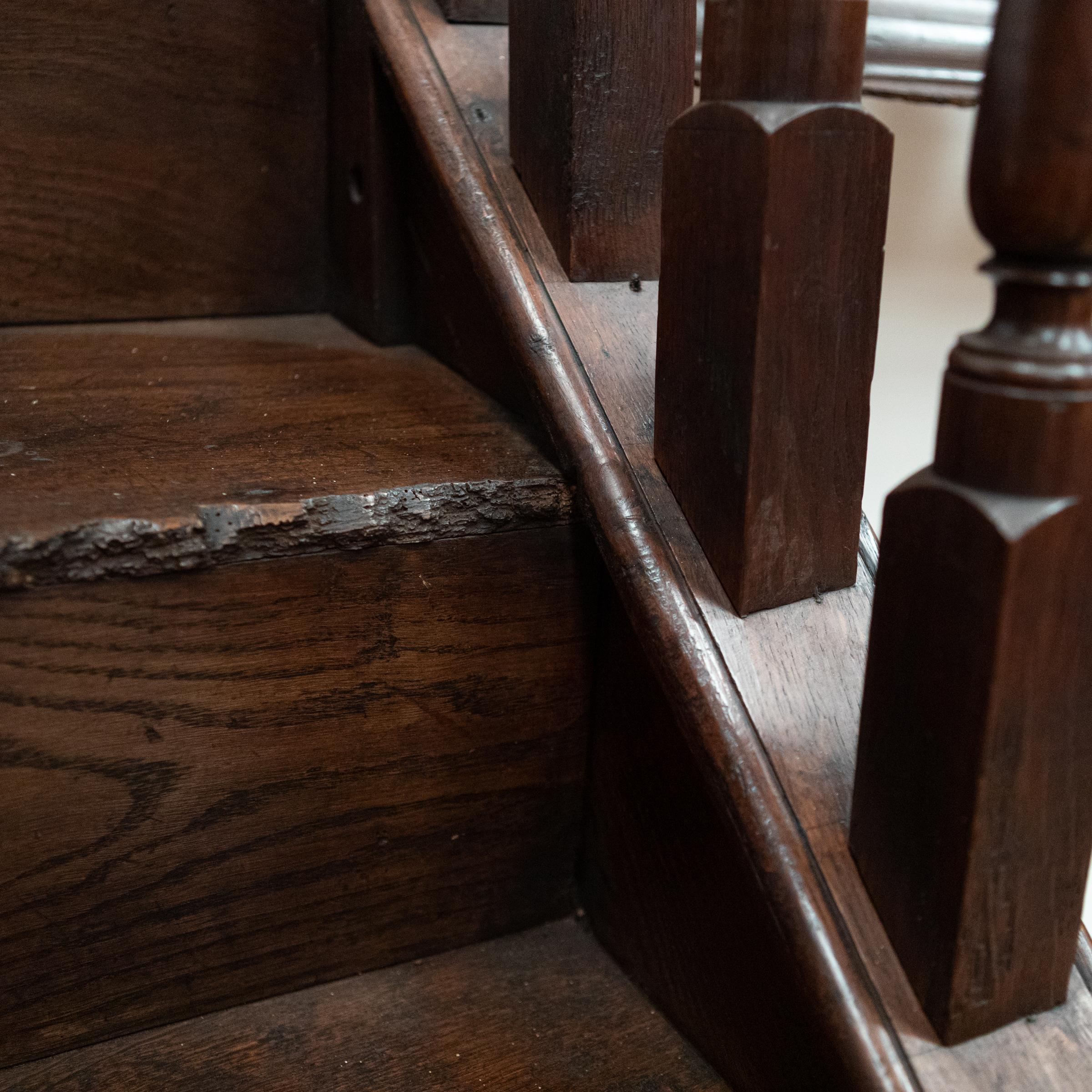 Antique Queen Anne 18th Century Oak Staircase For Sale 7