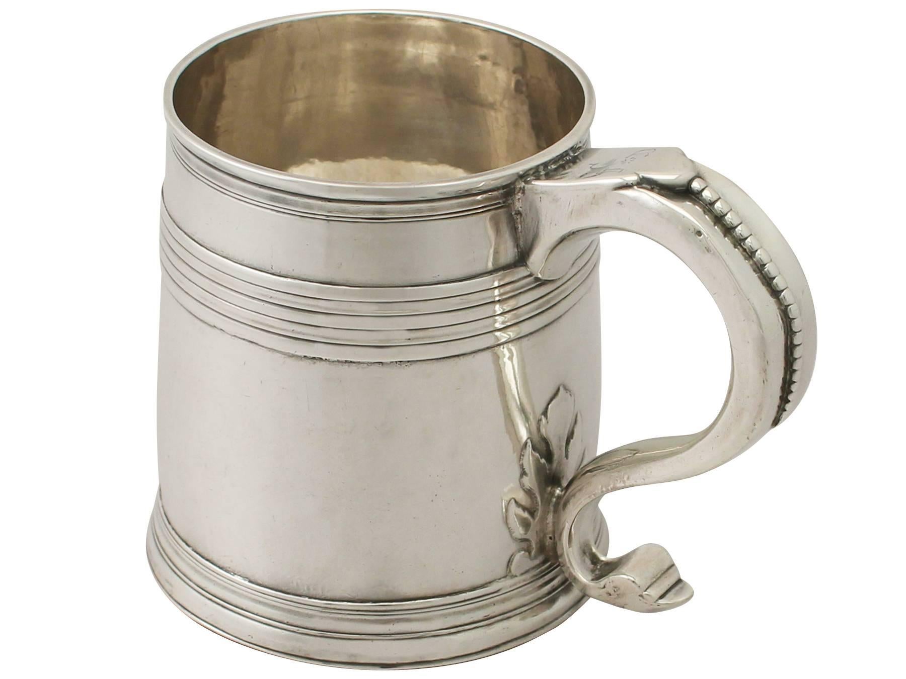 Antique Queen Anne Britannia Standard Silver Mug In Excellent Condition In Jesmond, Newcastle Upon Tyne
