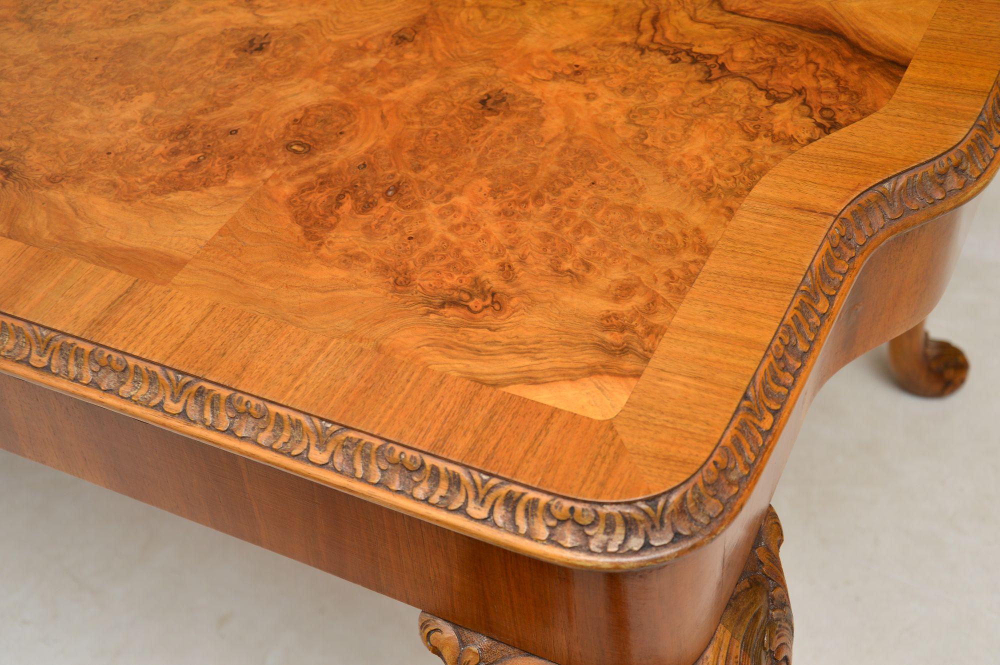 Mid-20th Century Antique Queen Anne Burr Walnut Dining Table and 8 Chairs