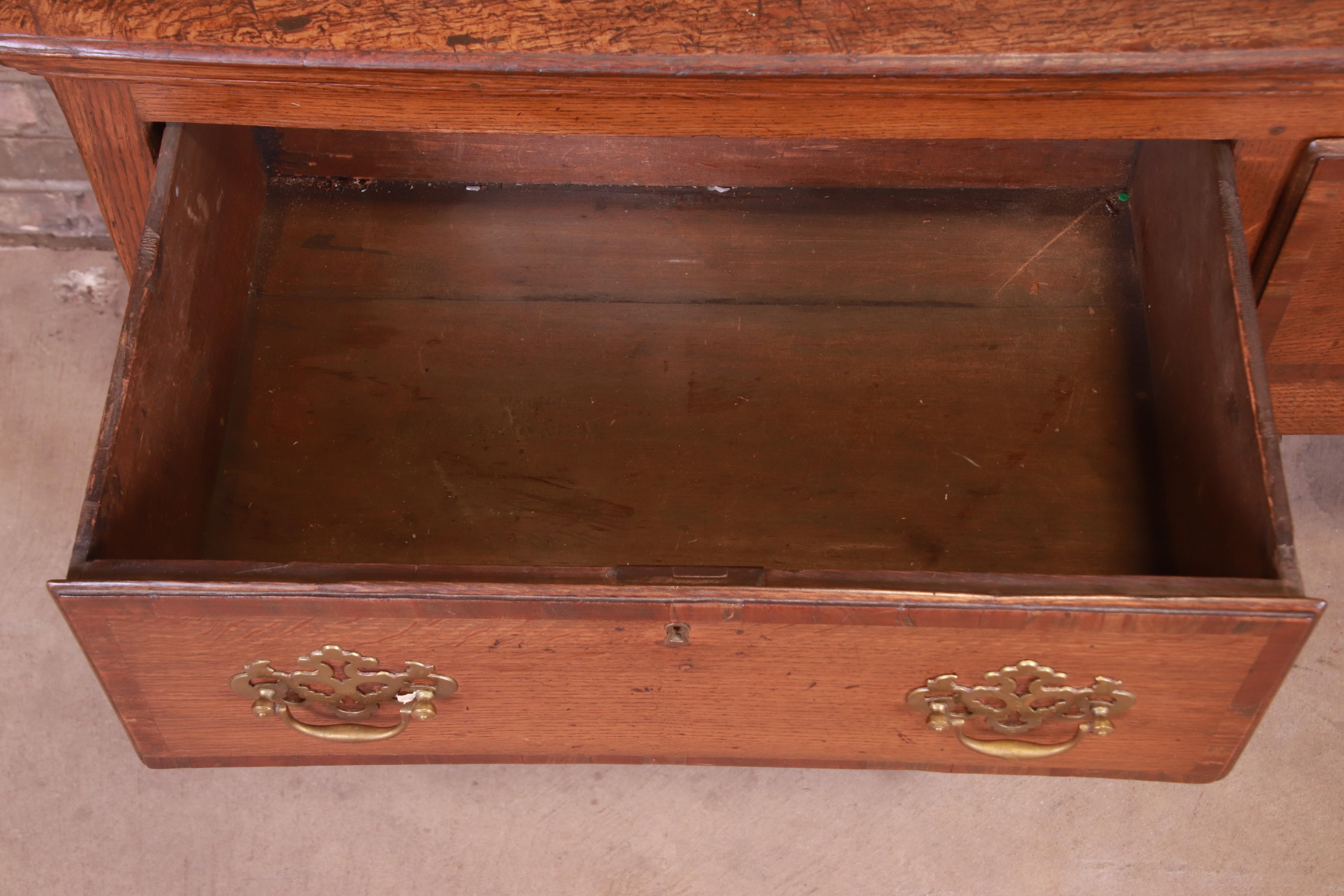 Antique Queen Anne English Oak Sideboard, circa 1790 5