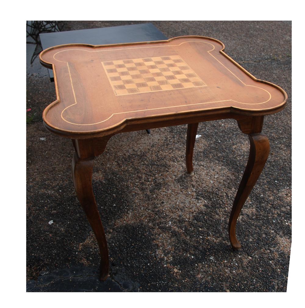 Antique Queen Anne Game Table In Good Condition In Pasadena, TX