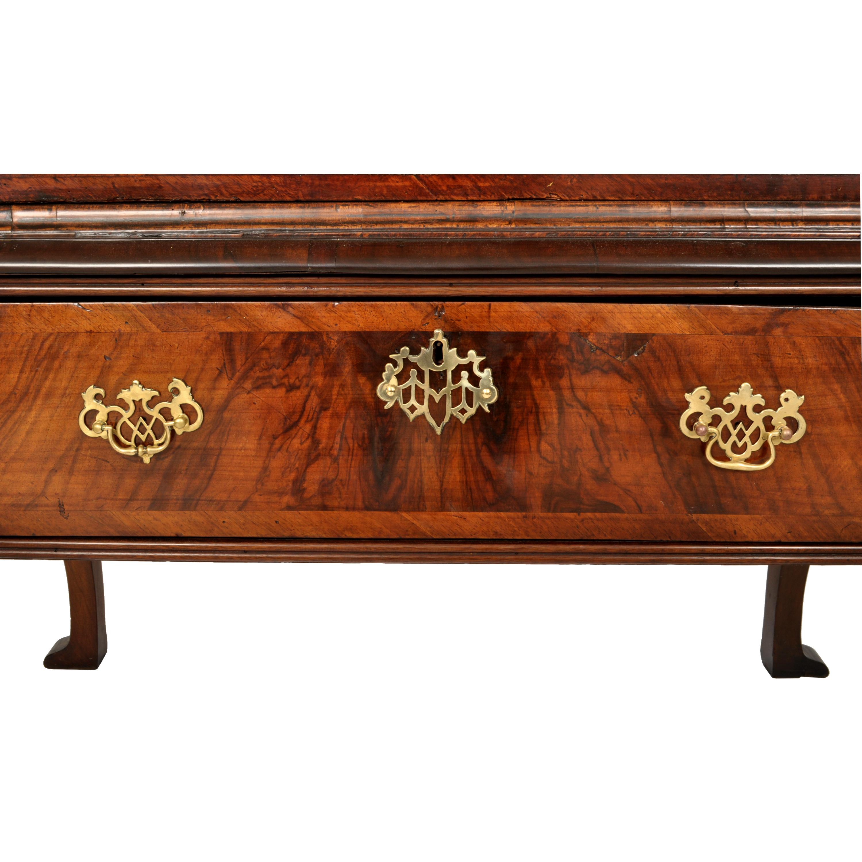 Antique Queen Anne George II Georgian Walnut Chest on Stand Highboy, Circa 1740 For Sale 2