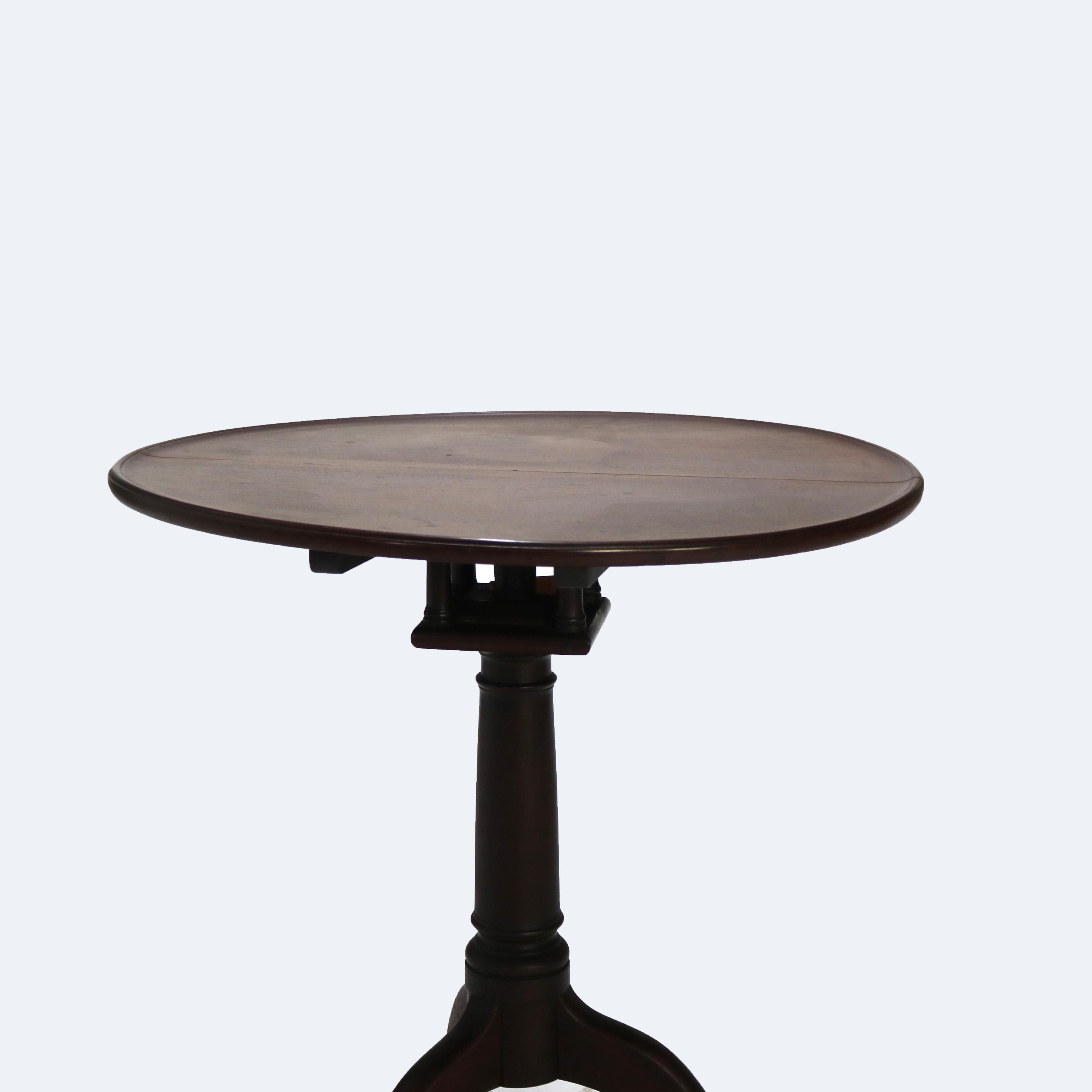 Ancienne table à plateau basculant en acajou Queen Anne avec cage à oiseaux C1780 Bon état - En vente à Big Flats, NY