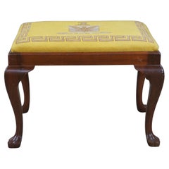 Ancienne Queen Anne Mahogany Needlepoint Stool Pieds Trifides Piano Bench Ottoman