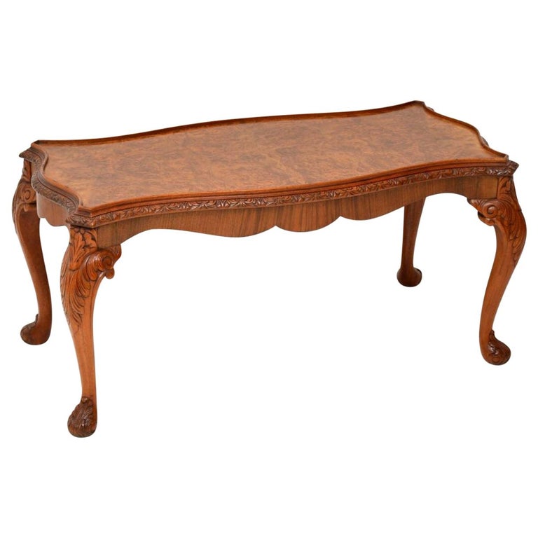 Antique Queen Anne Style Burr Walnut Coffee Table Antique Queen Anne Style Burr Walnut Coffee Table