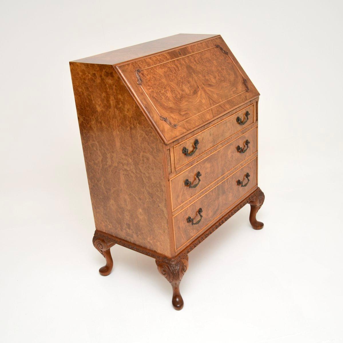 Mid-20th Century Antique Queen Anne Style Burr Walnut Writing Bureau For Sale