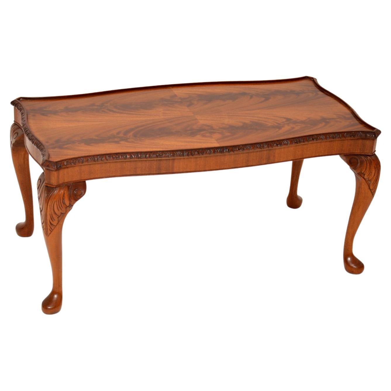 Antique Queen Anne Style Coffee Table