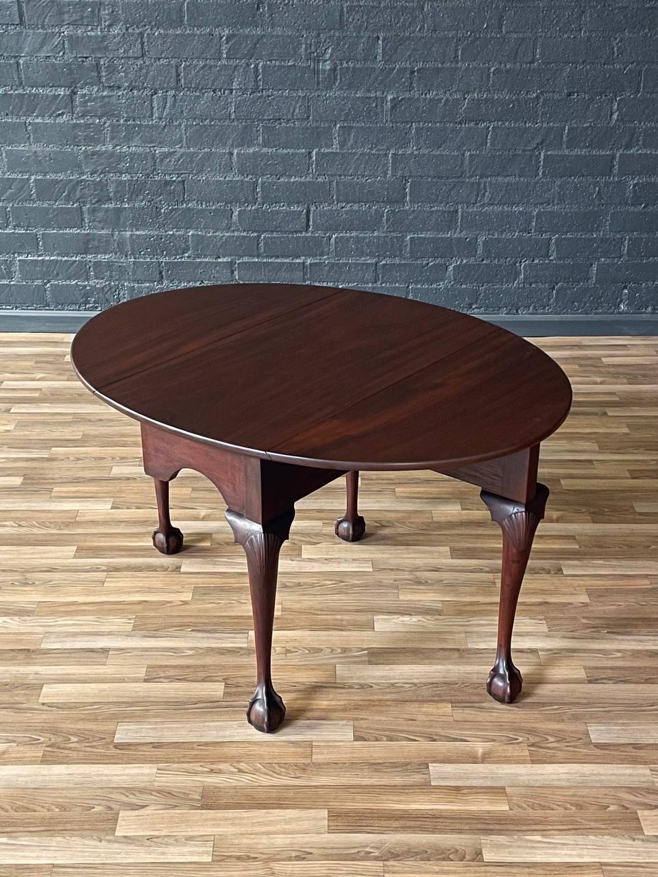 Condition: Original Vintage Condition

Materials: Carved Mahogany

Dimensions: 27.25”H x 18” -46.25