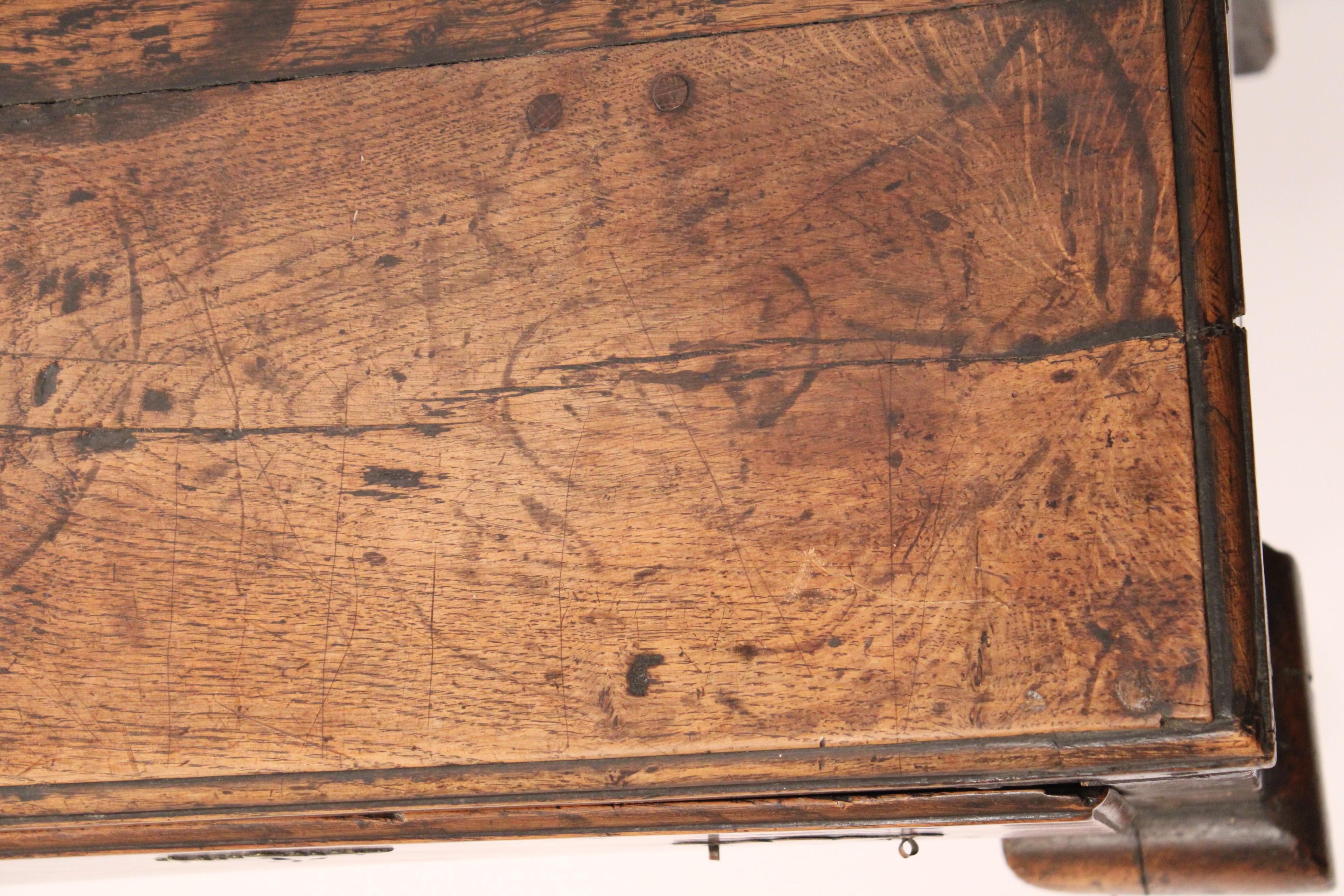 Antikes Sideboard aus Eiche im Queen Anne-Stil (Messing) im Angebot