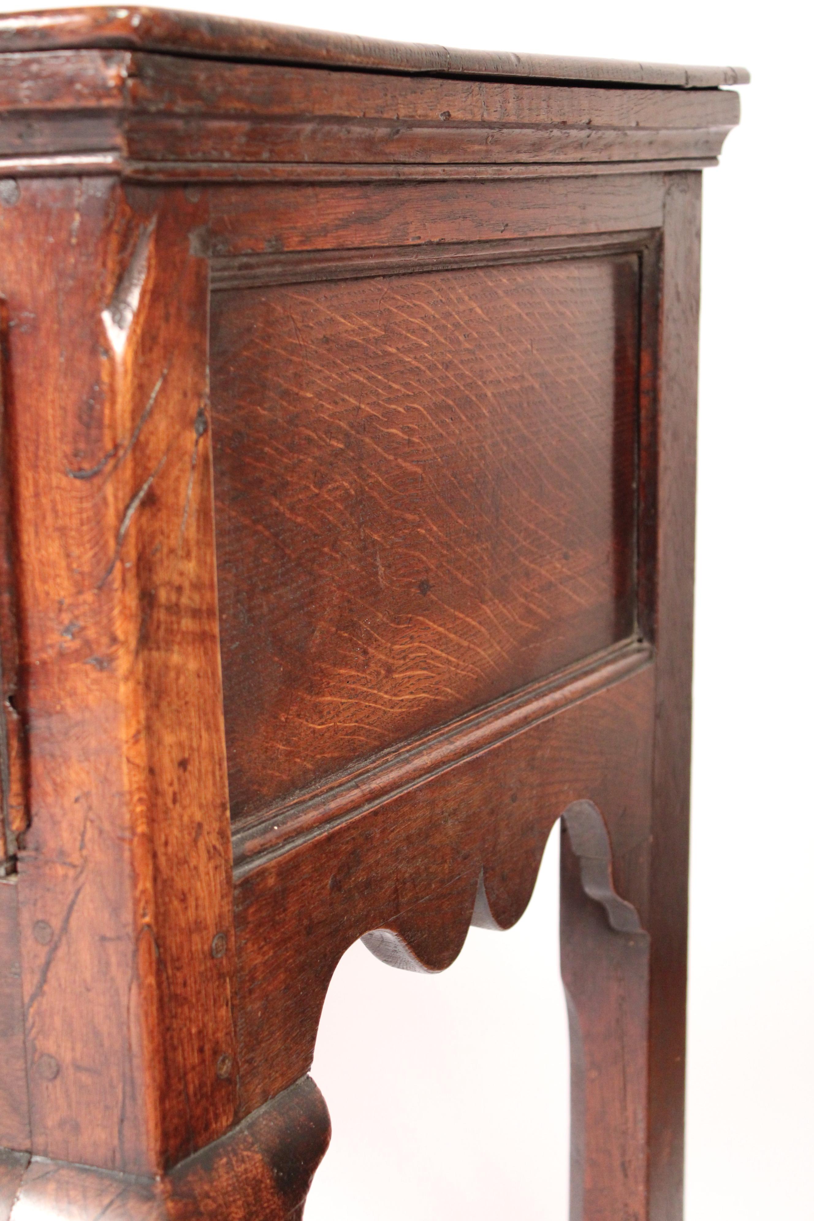 Antique Queen Anne Style Oak Sideboard 3