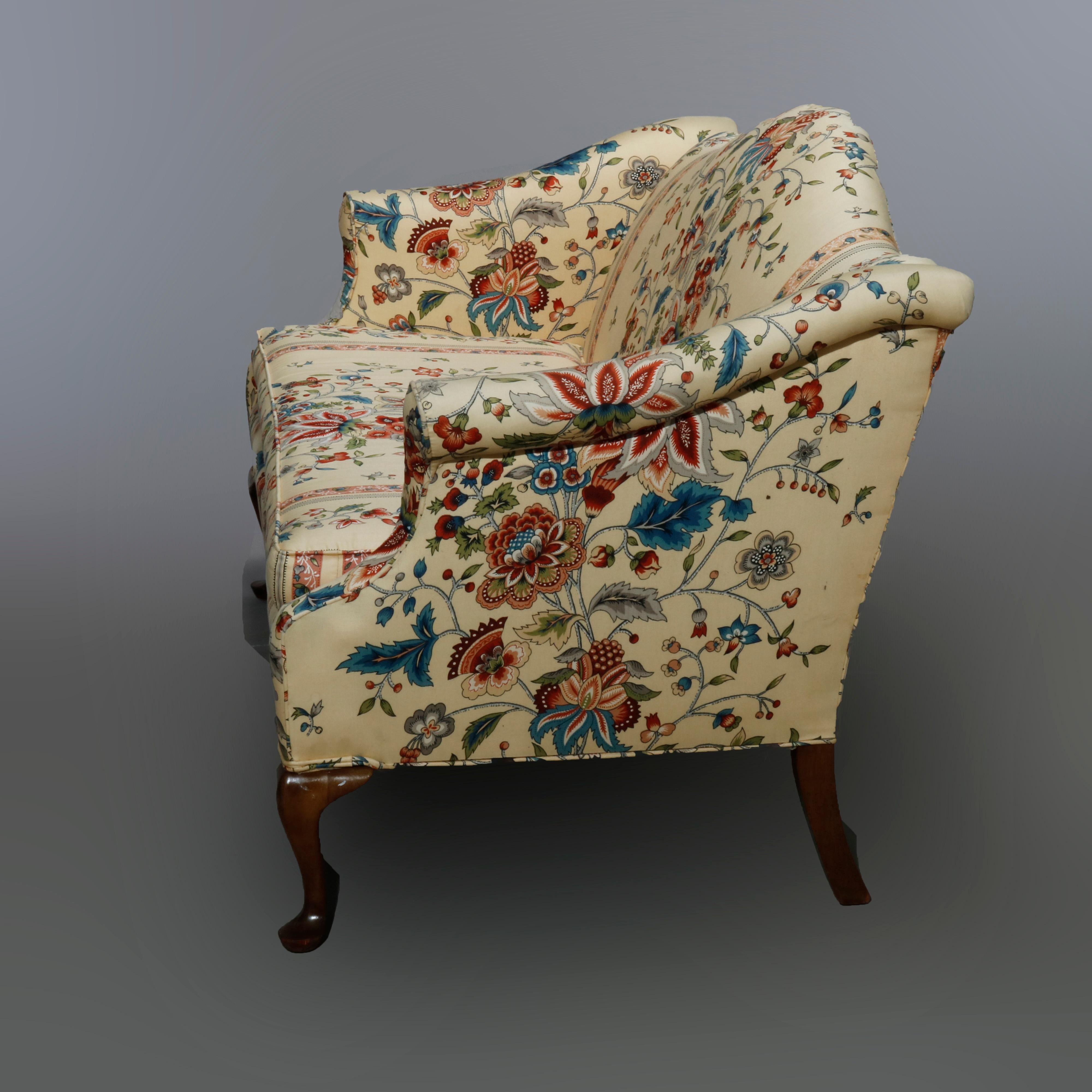 Antique Queen Anne Style Upholstered Settee, 20th Century In Good Condition In Big Flats, NY