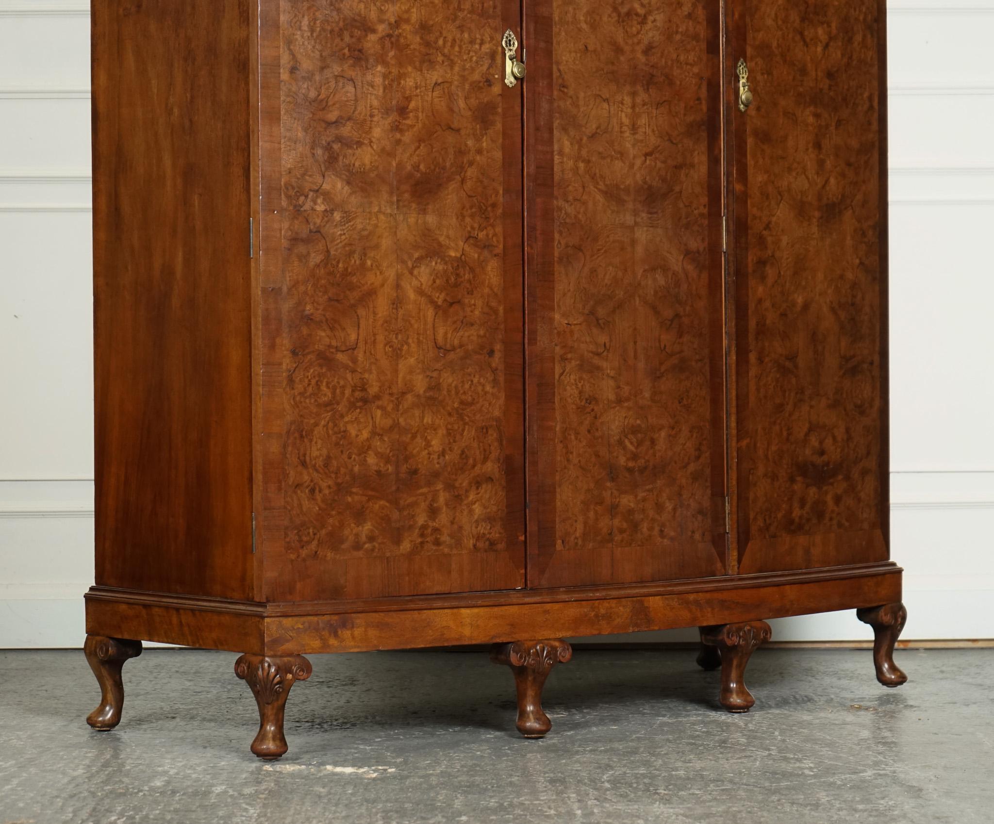 Fait main ARMOIRE ANTIQUE QUEEN ANNE DOOR BURR WALNUT WARDROBE WITH DRAWERS INSiDE