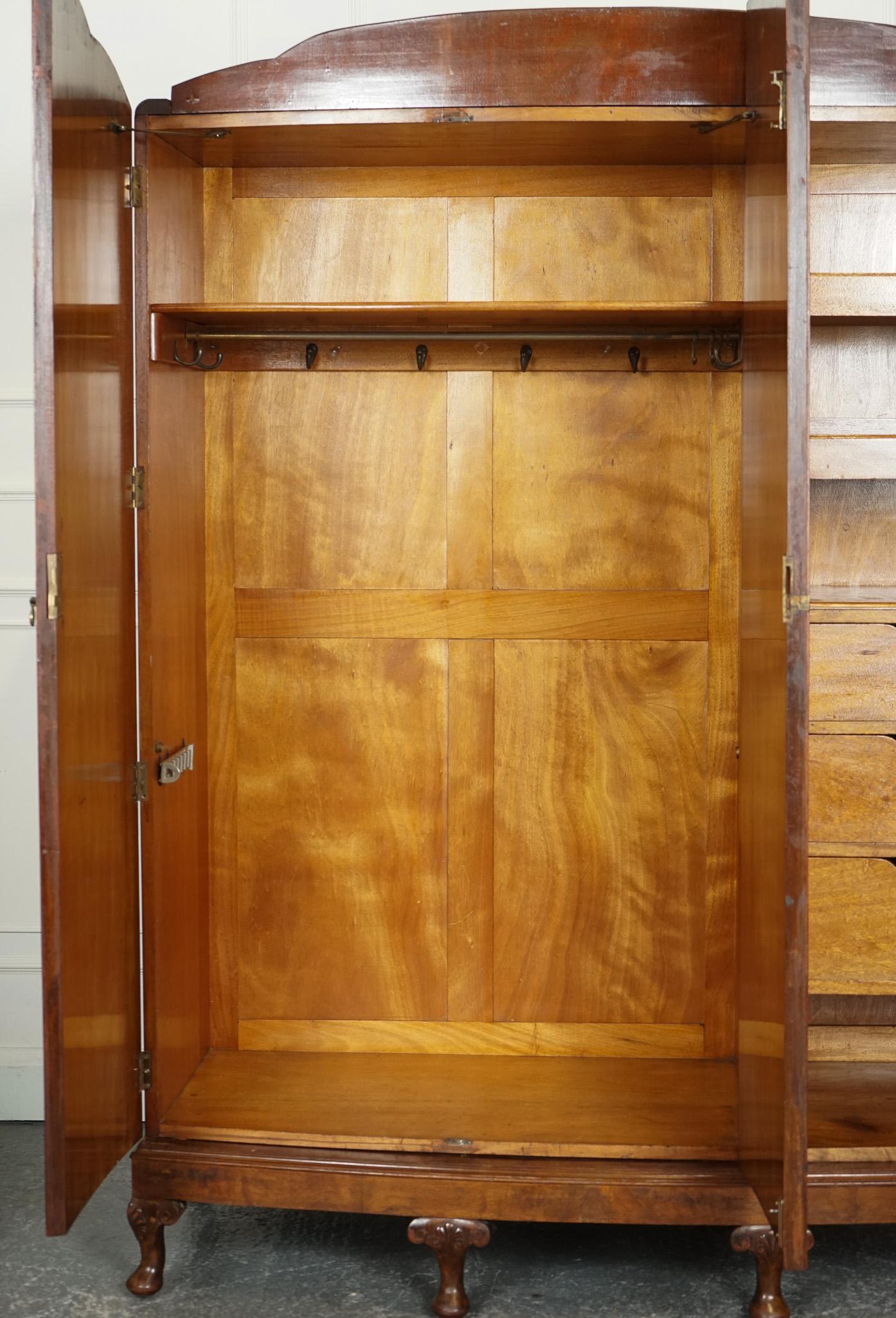 ARMOIRE ANTIQUE QUEEN ANNE DOOR BURR WALNUT WARDROBE WITH DRAWERS INSiDE 1