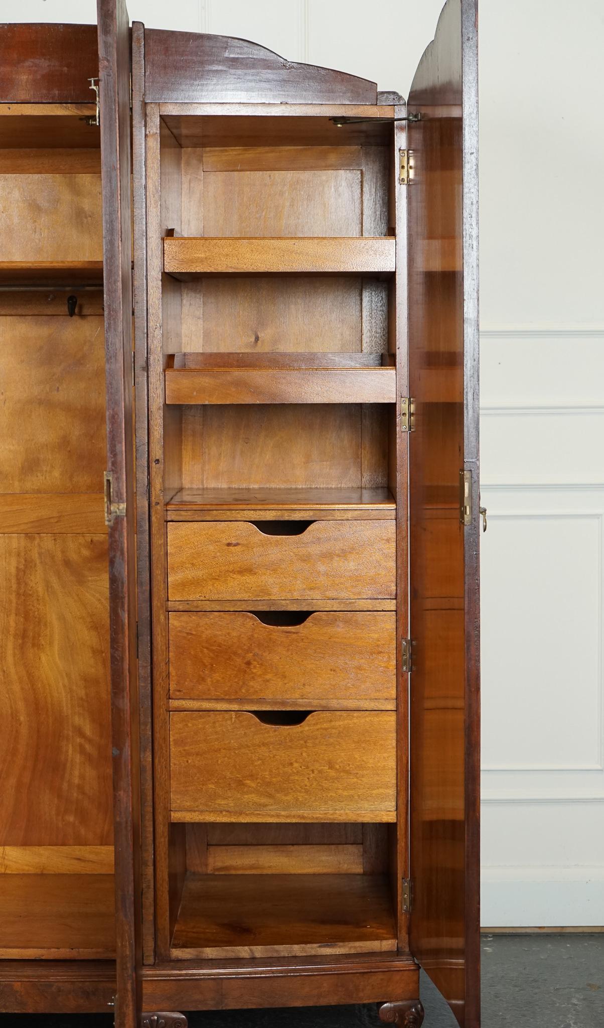 ARMOIRE ANTIQUE QUEEN ANNE DOOR BURR WALNUT WARDROBE WITH DRAWERS INSiDE 2
