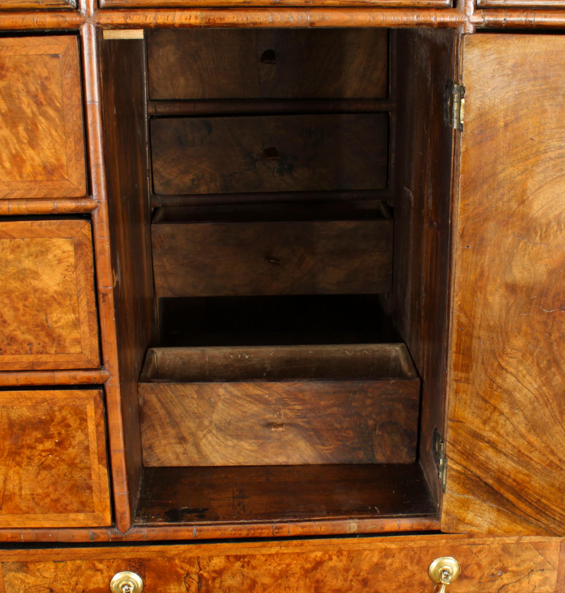 Antique Queen Anne Walnut Secretaire Chest / Escritoire, 18th Century For Sale 11