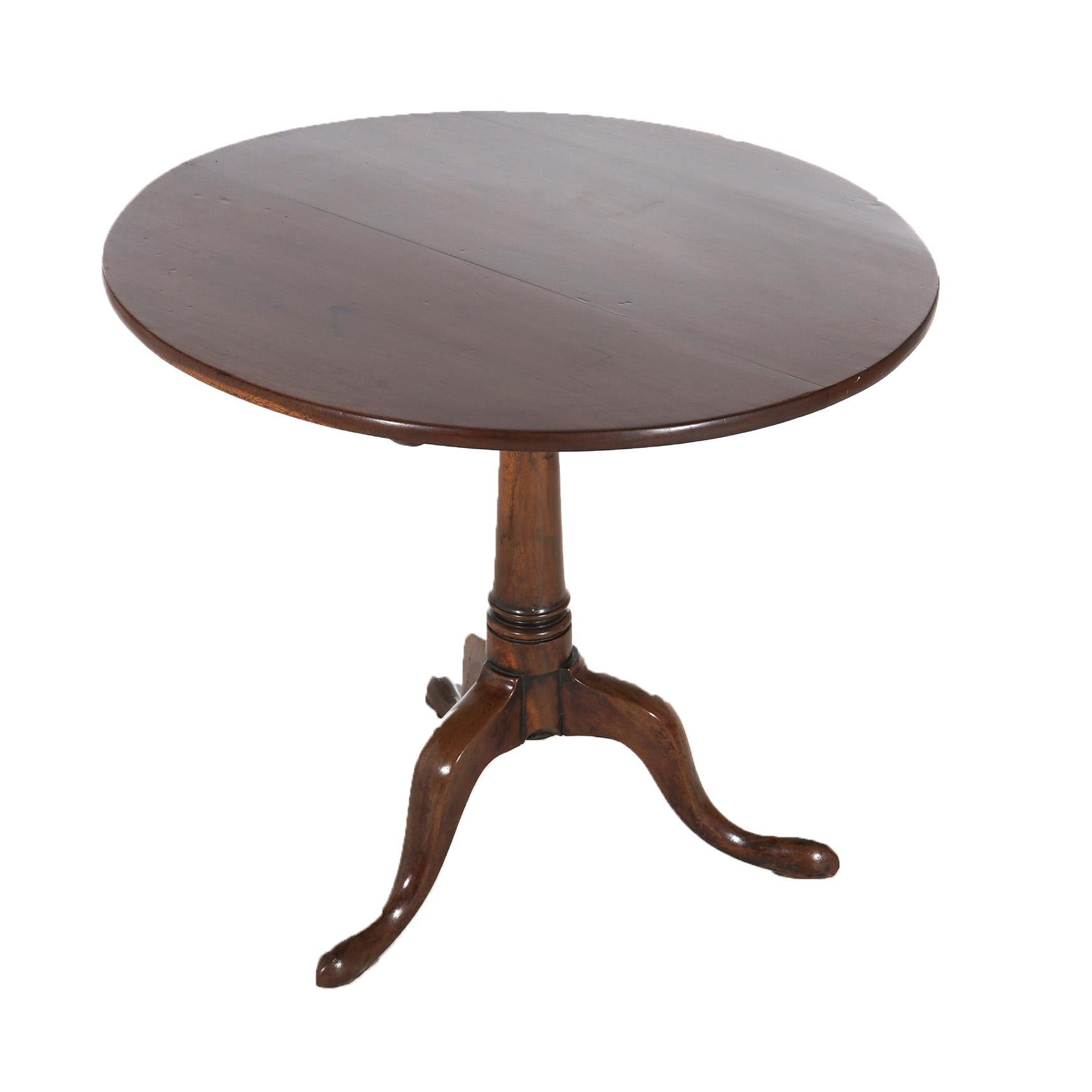 18th Century Antique Queen Anne Walnut Tilt Top Table with Turned Column on Cabriole Legs Terminating in Pad Feet, C1770

Measures - 27.5