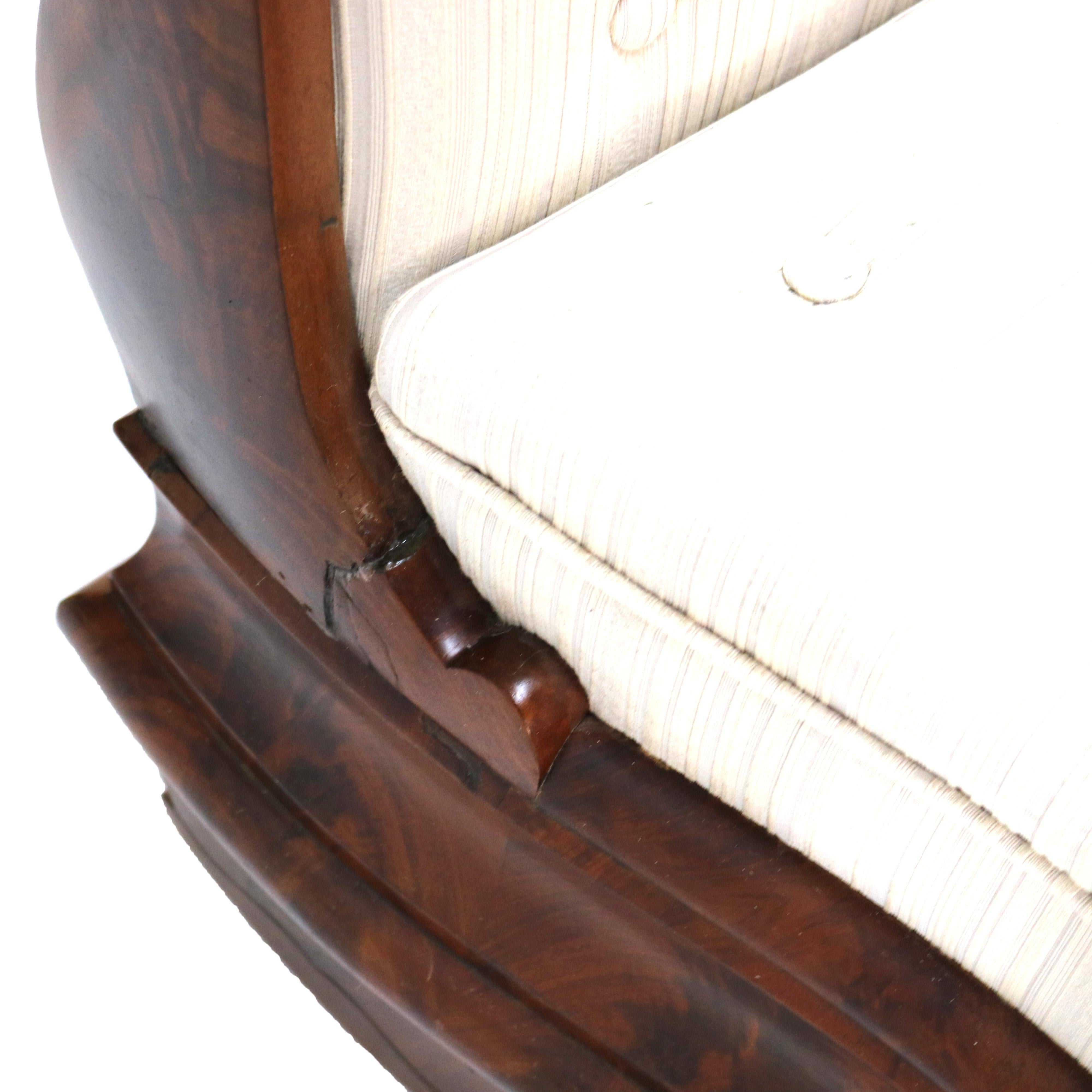 Antique Quervelle Style American Empire Foliate Carved Flame Mahogany Sofa C1850 11