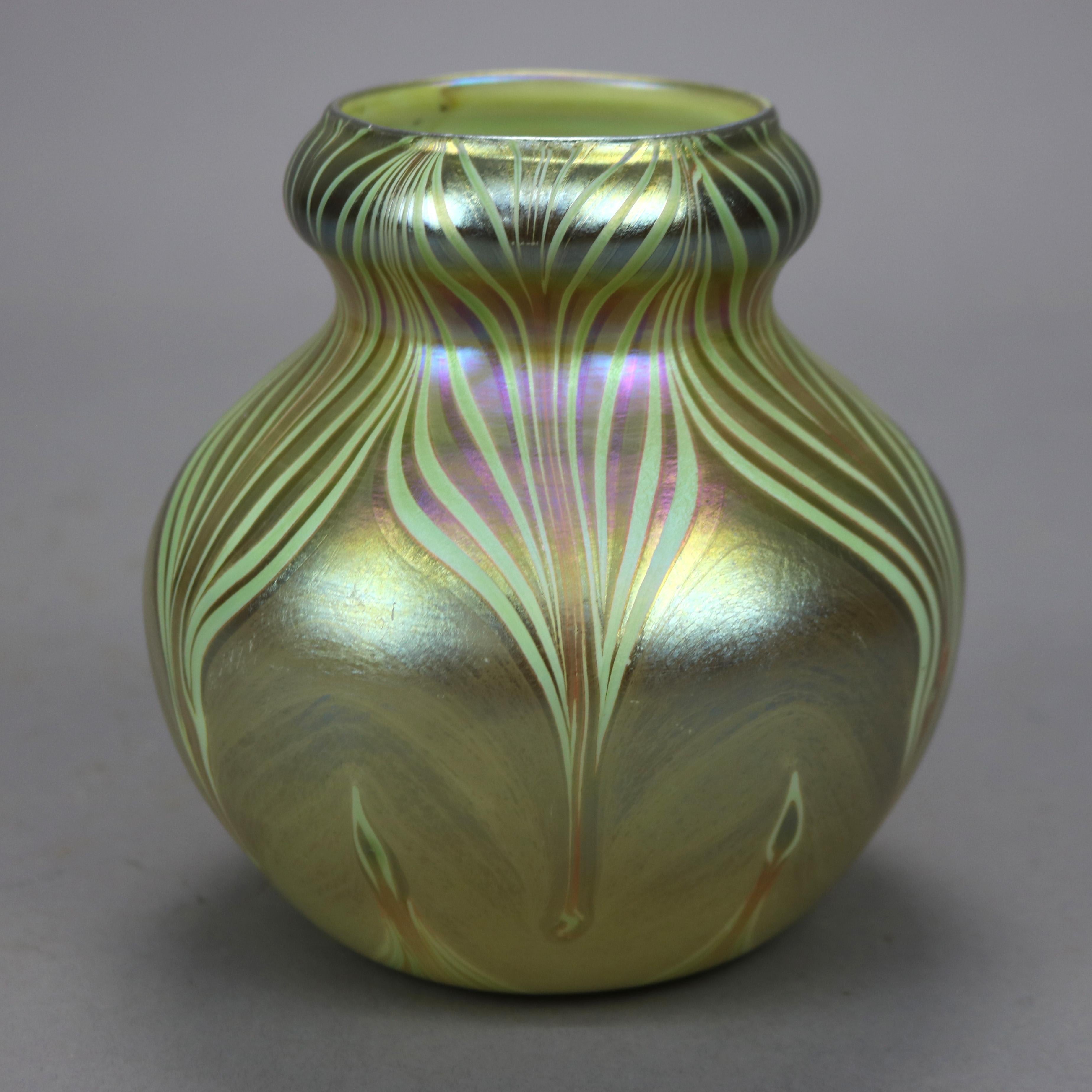 Arts and Crafts Antique Quezal Pulled Feather Art Glass Vase circa 1930