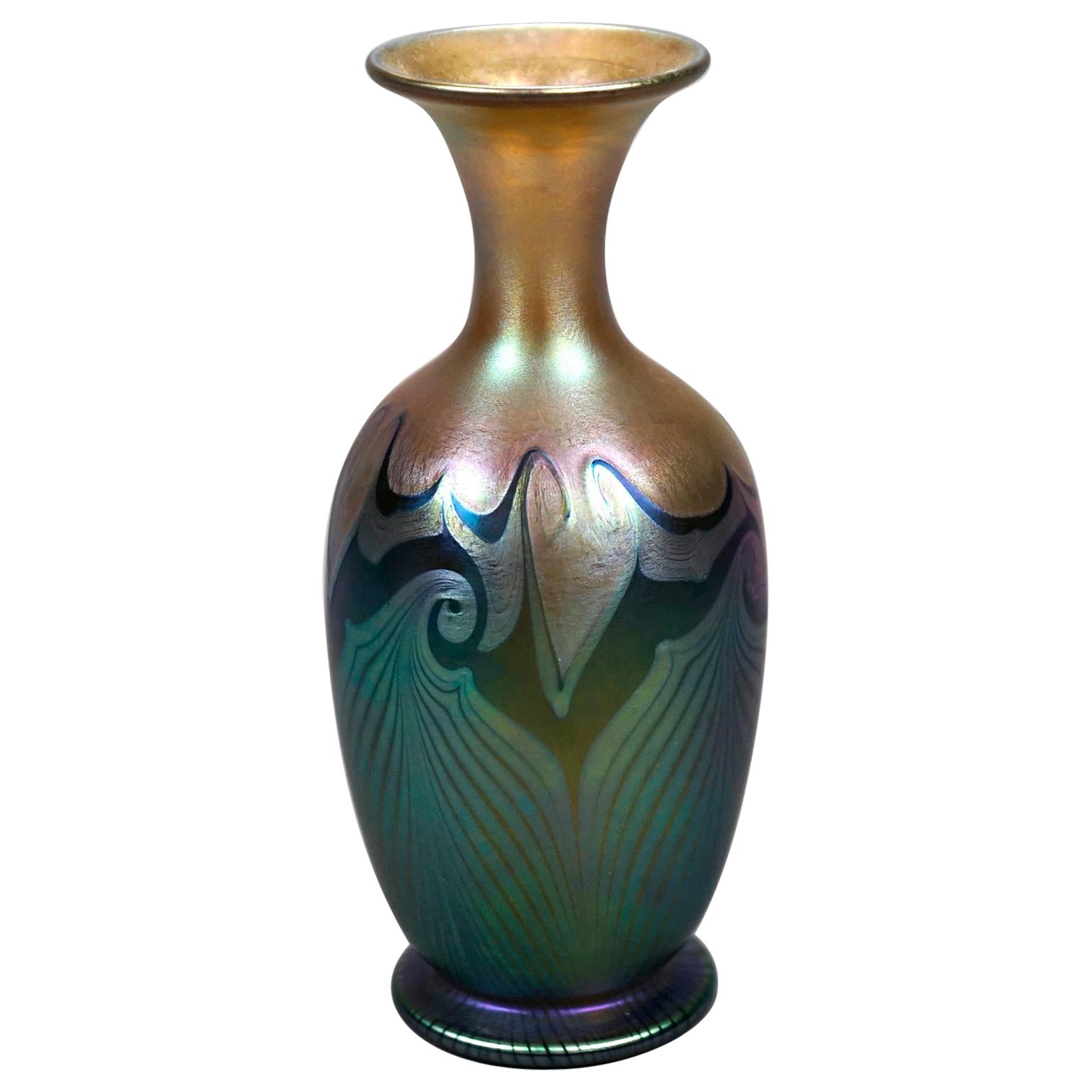 Antique Quezal Pulled Feather Art Glass Vase Signed B364, c1920