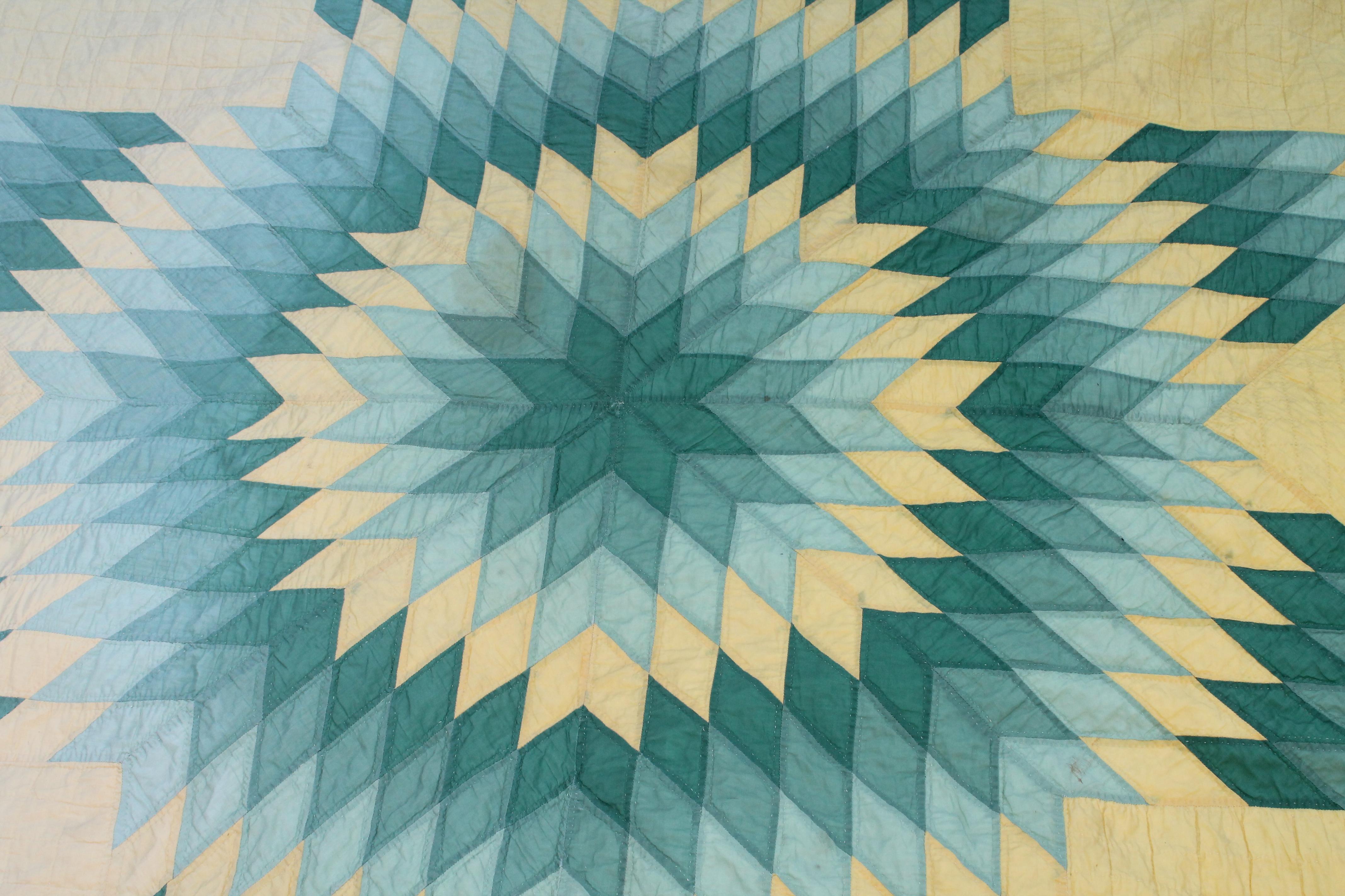 Country Antique Quilt, Eight Point Star
