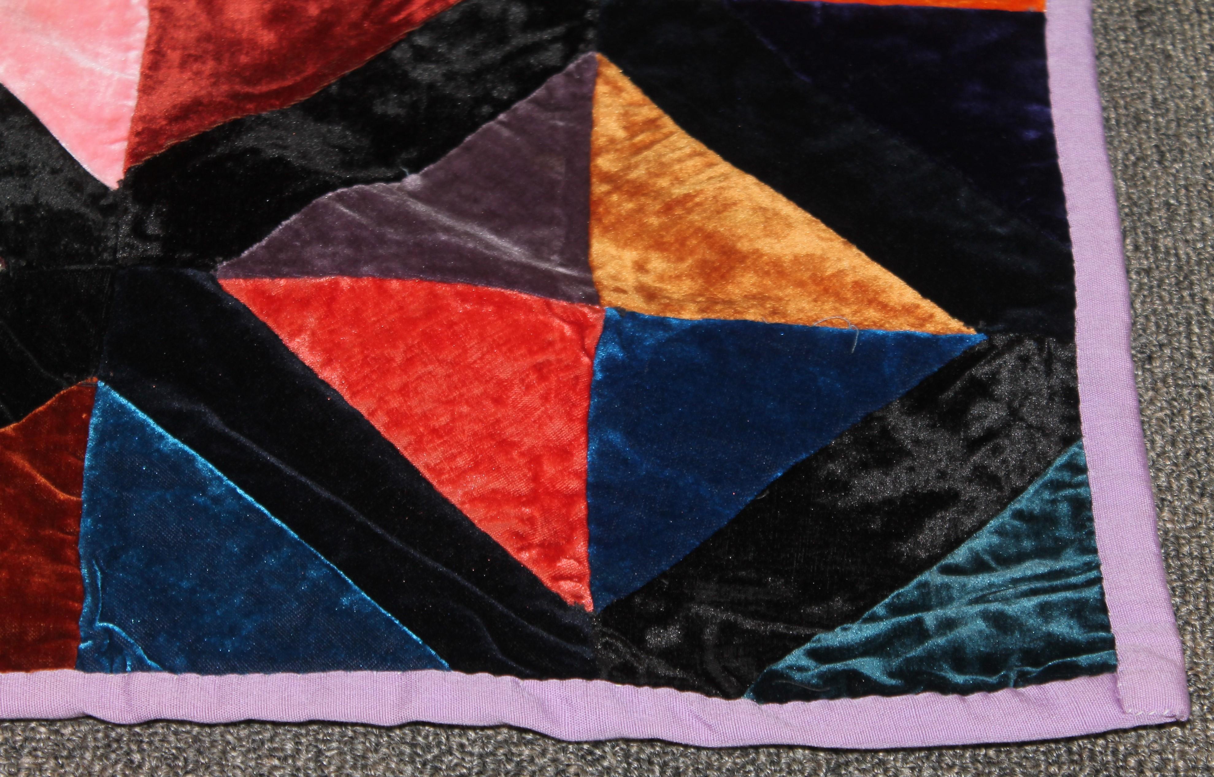 American Antique Quilt Fantastic Velvet Hour Glass Quilt