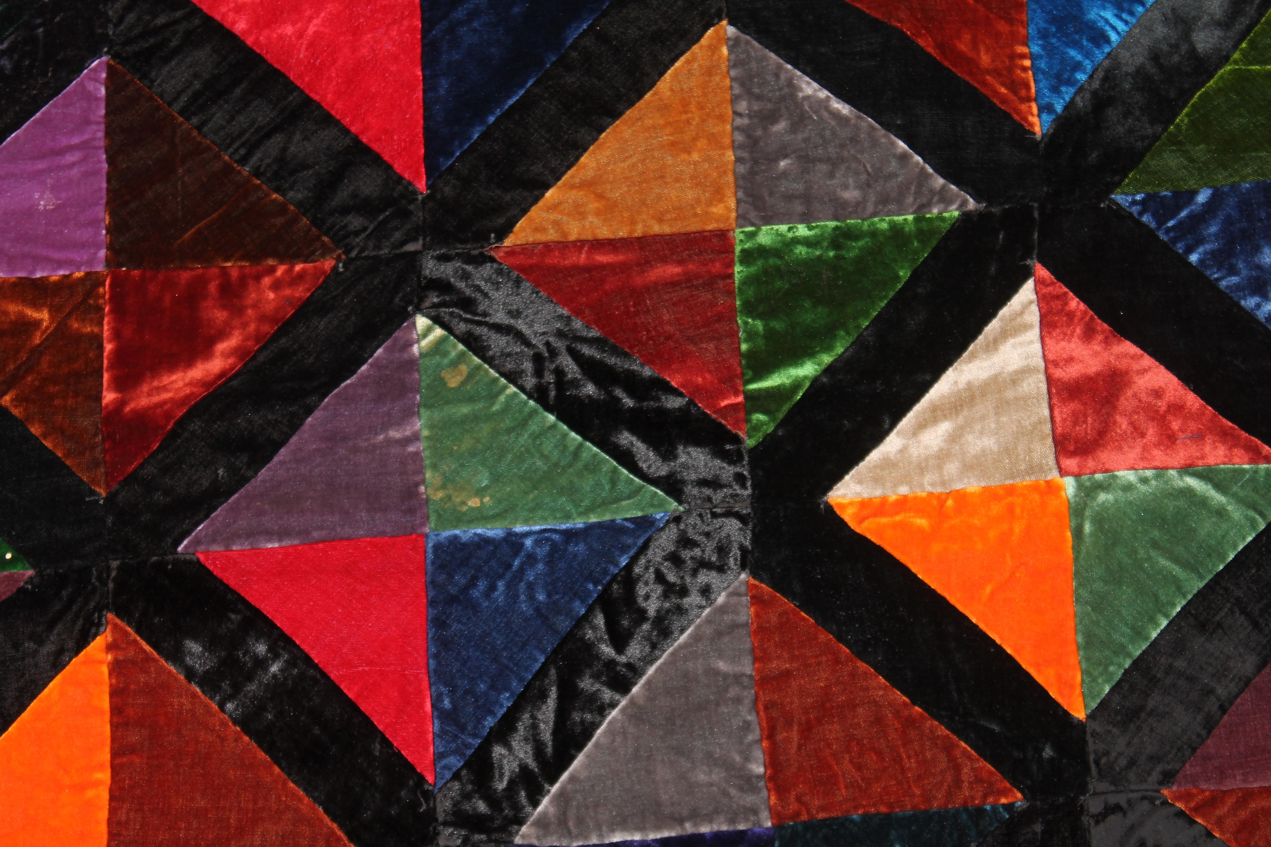 Hand-Crafted Antique Quilt Fantastic Velvet Hour Glass Quilt