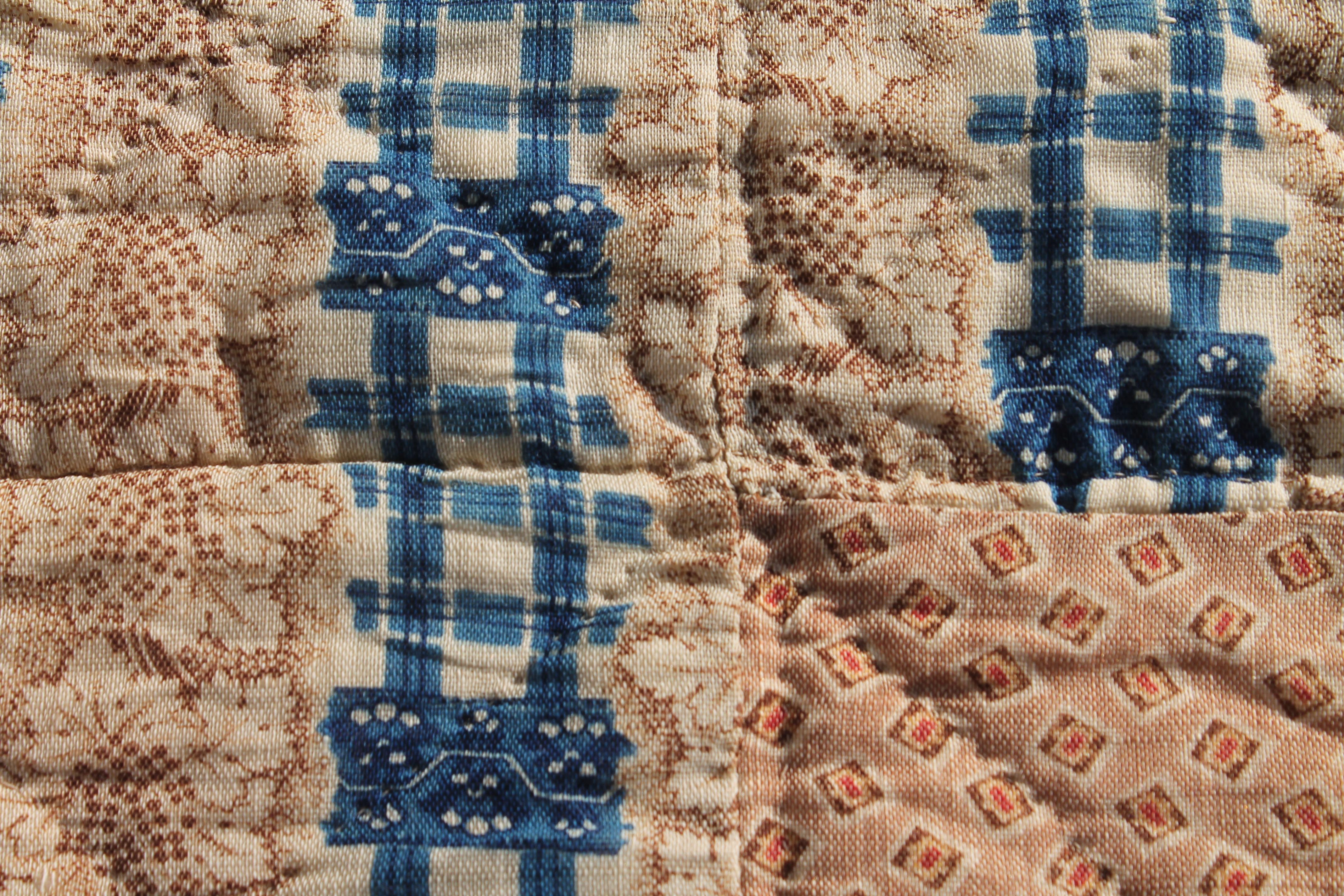 Antike Steppdecke aus Wolle mit Calico-Rückseite aus Baumwolle (19. Jahrhundert) im Angebot