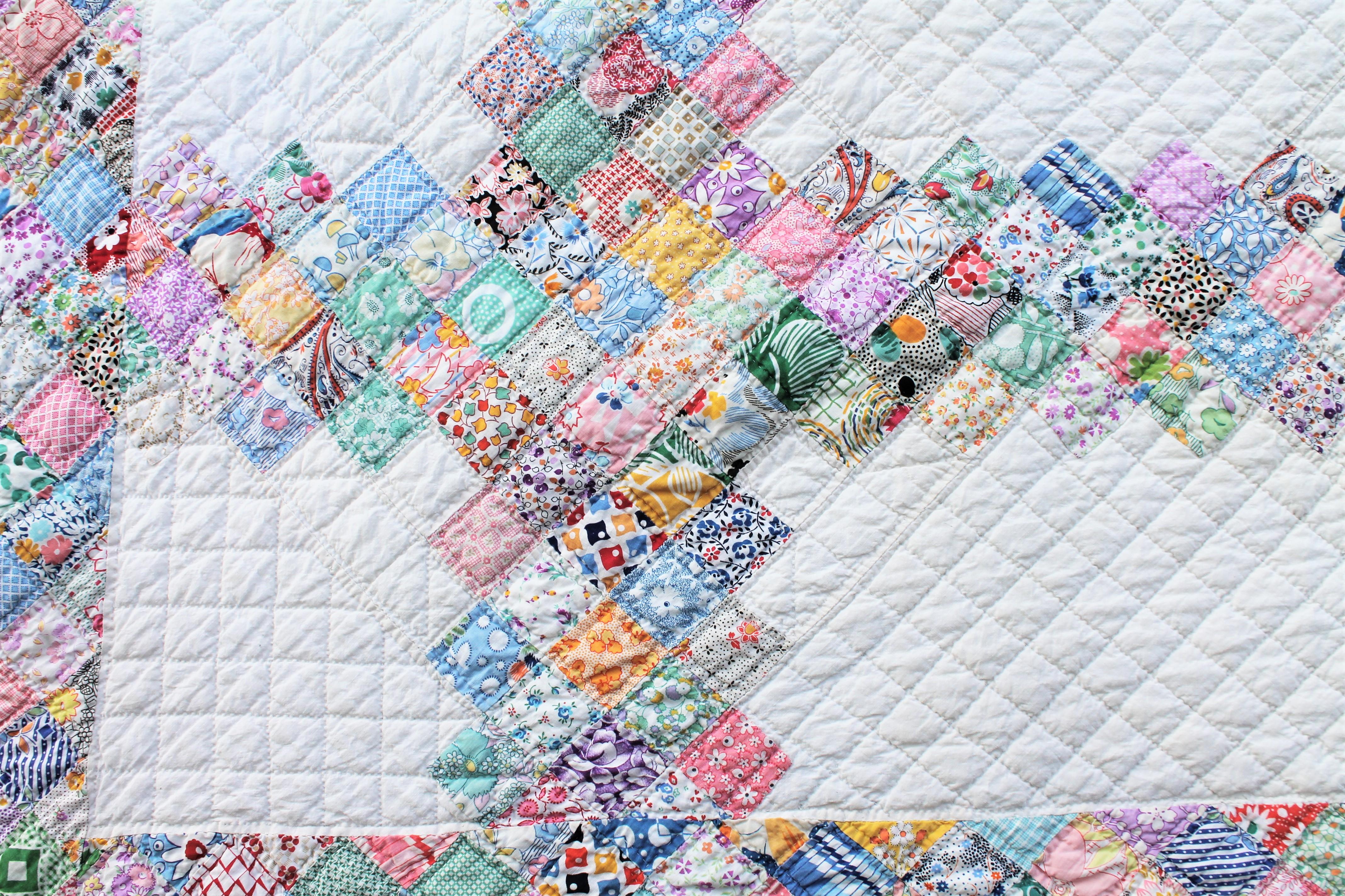 Antike Quilt Briefmarkenkette im Zustand „Gut“ im Angebot in Los Angeles, CA