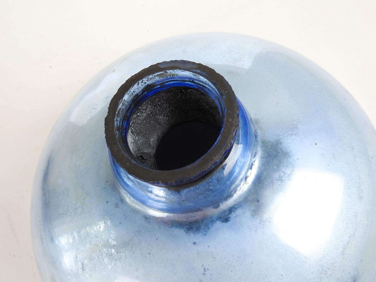 Industriel Pendentif à abat-jour en verre au mercure bleu matelassé antique en vente