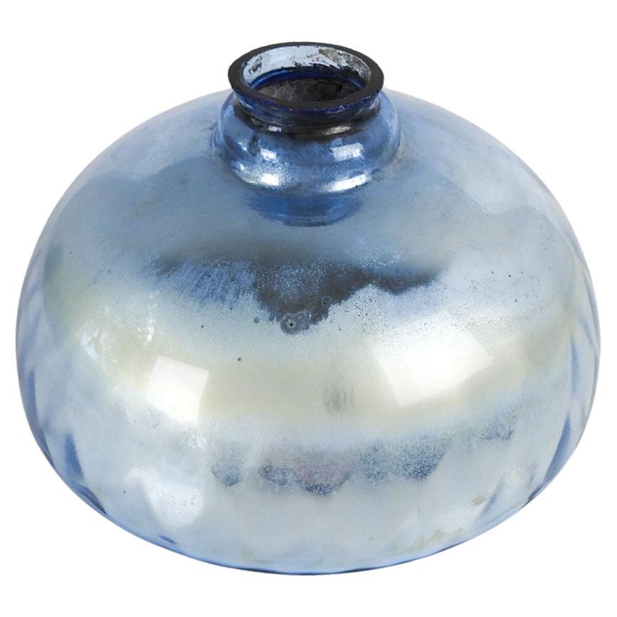 Pendentif à abat-jour en verre au mercure bleu matelassé antique en vente